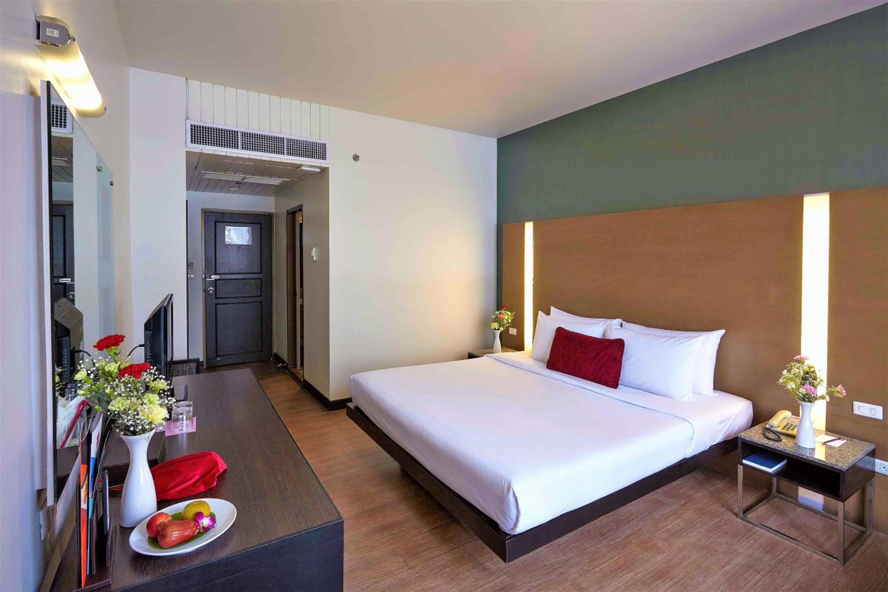 Ambassador Hotel Bangkok — 30