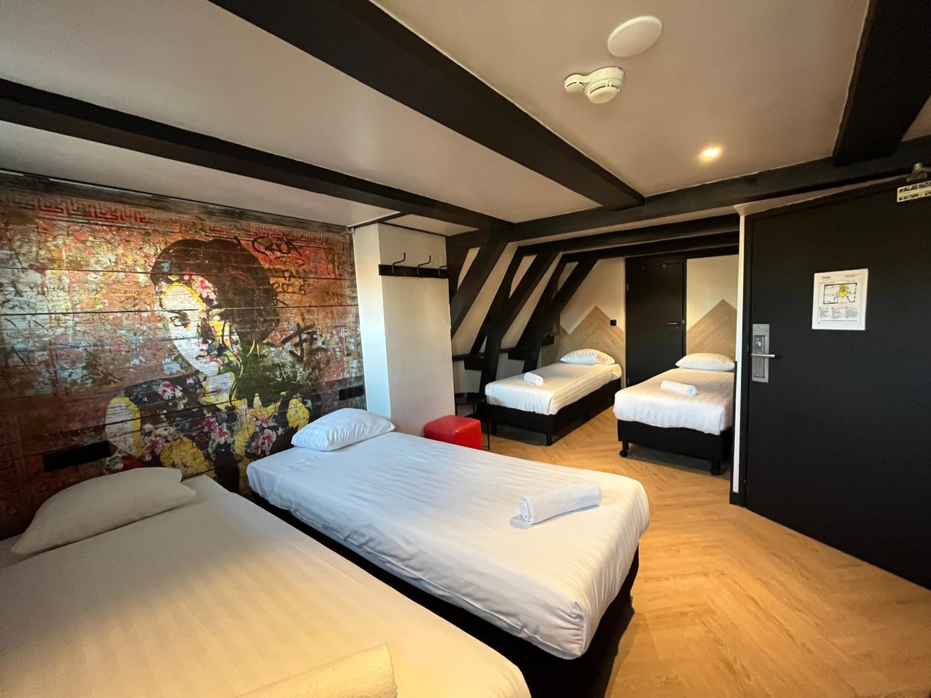 Hotel en el corazón de Ámsterdam — 19