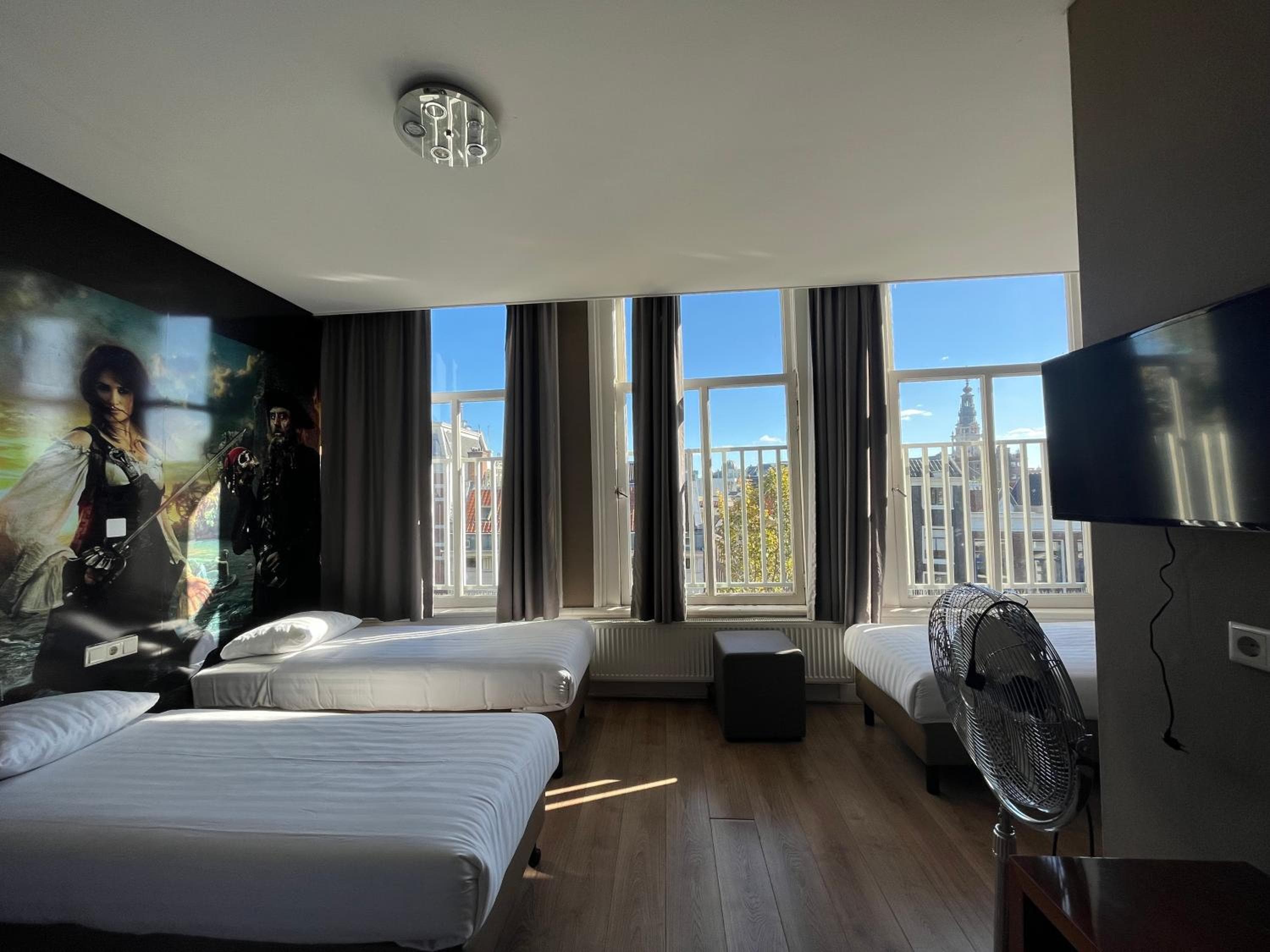 Hotel en el corazón de Ámsterdam — 15