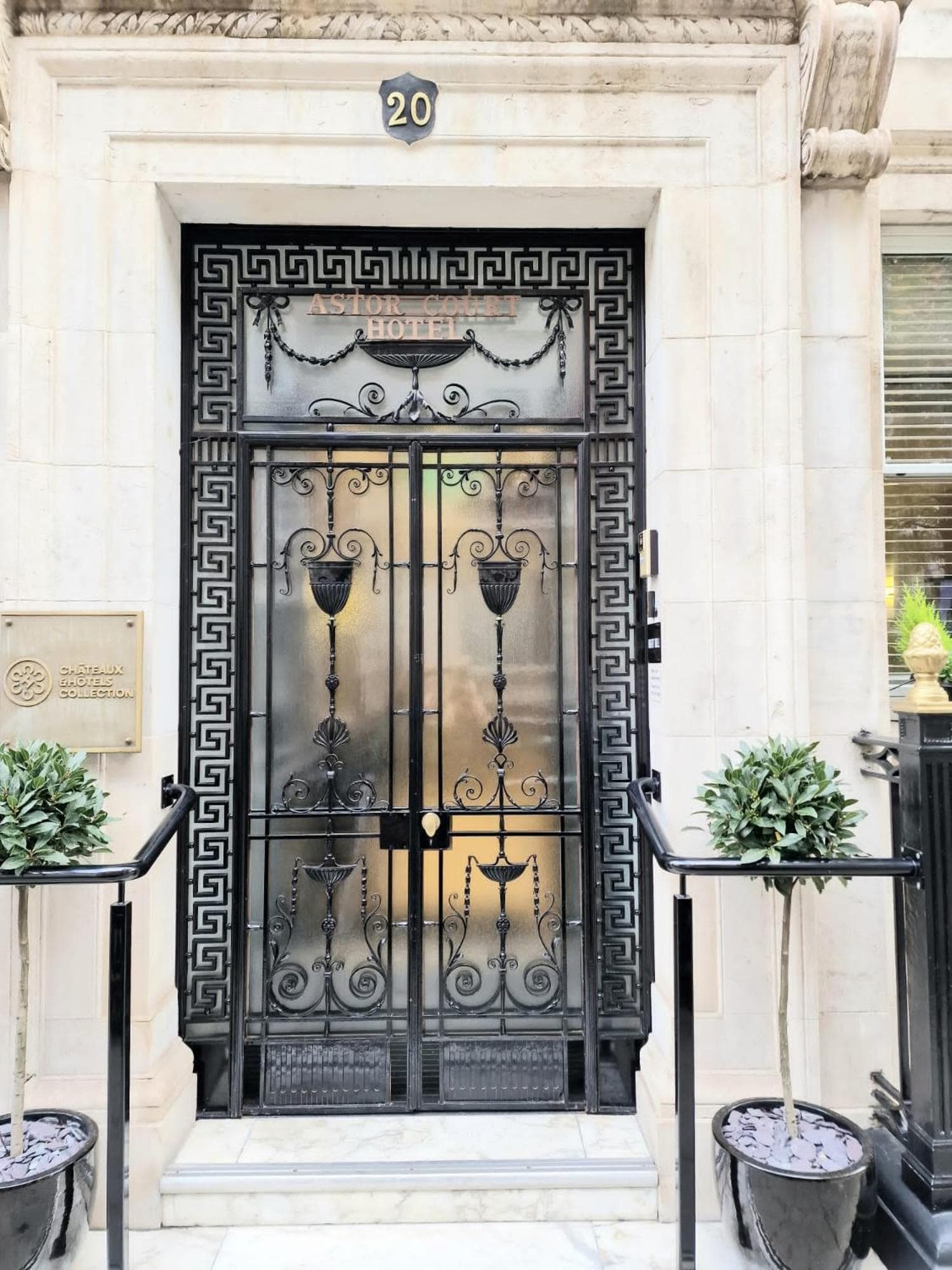 Astor Court Hotel — 1
