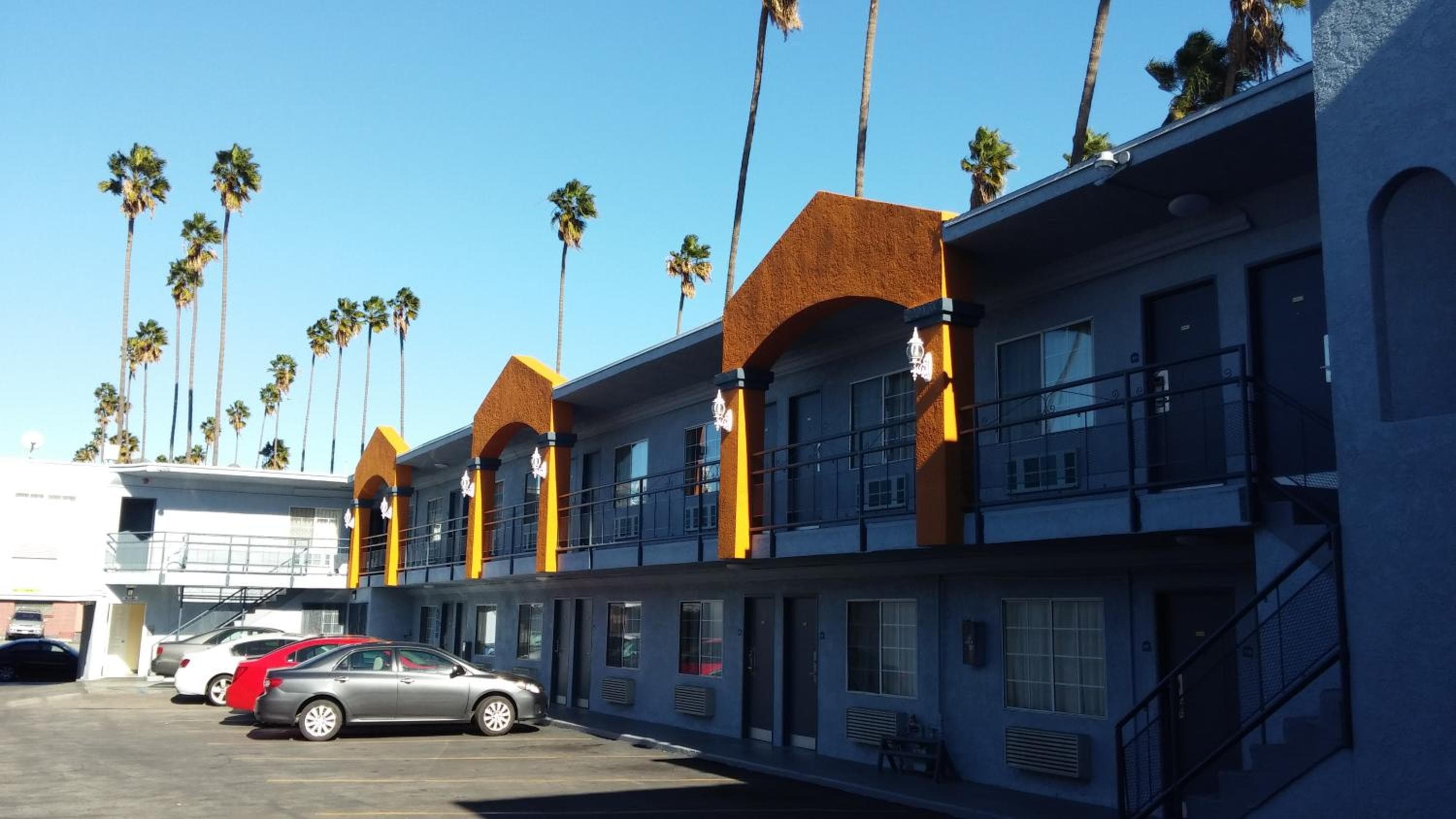 Valore Inn Hollywood — 29