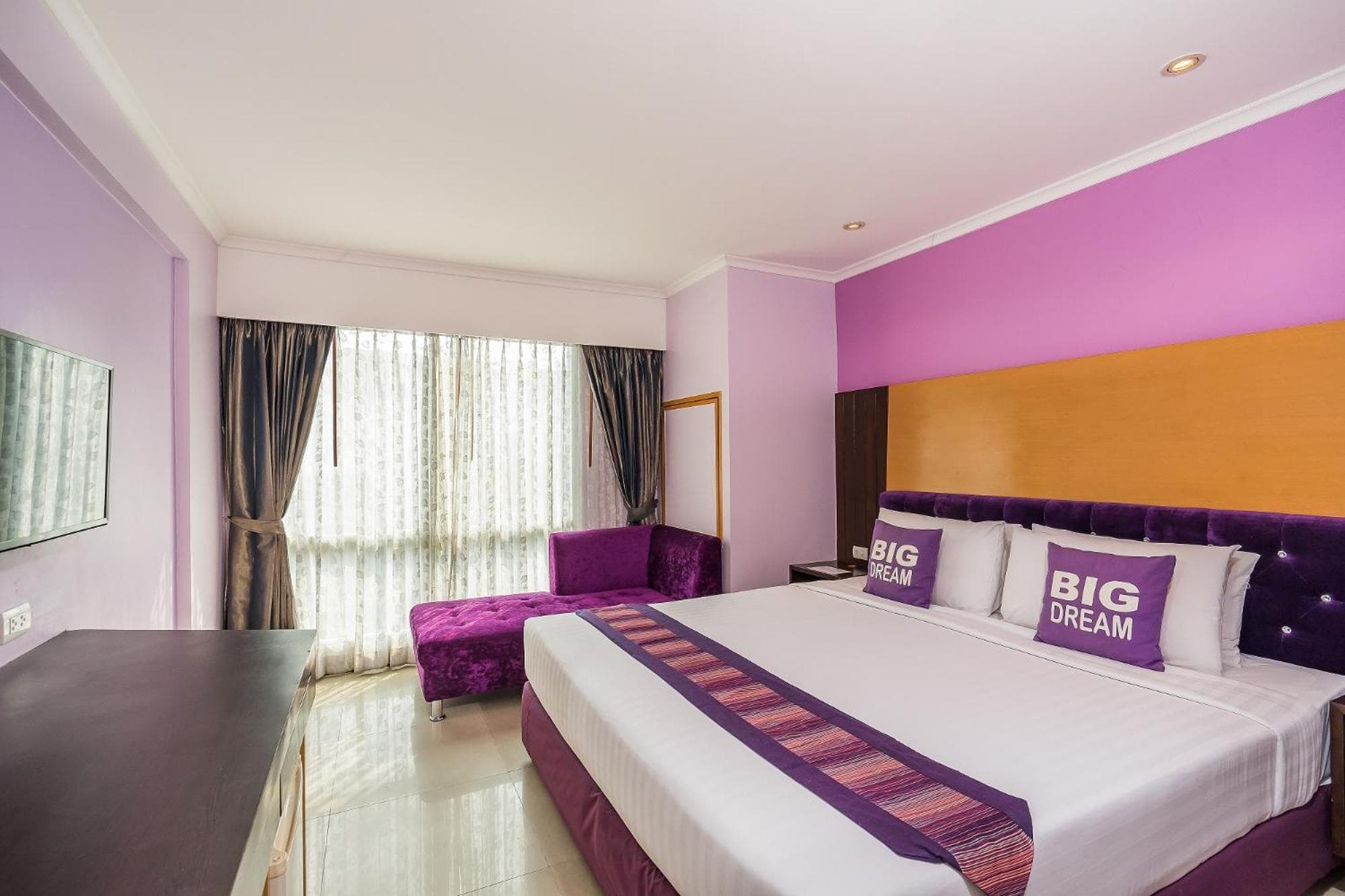 Citin Pratunam Bangkok by Compass Hospitality — 12