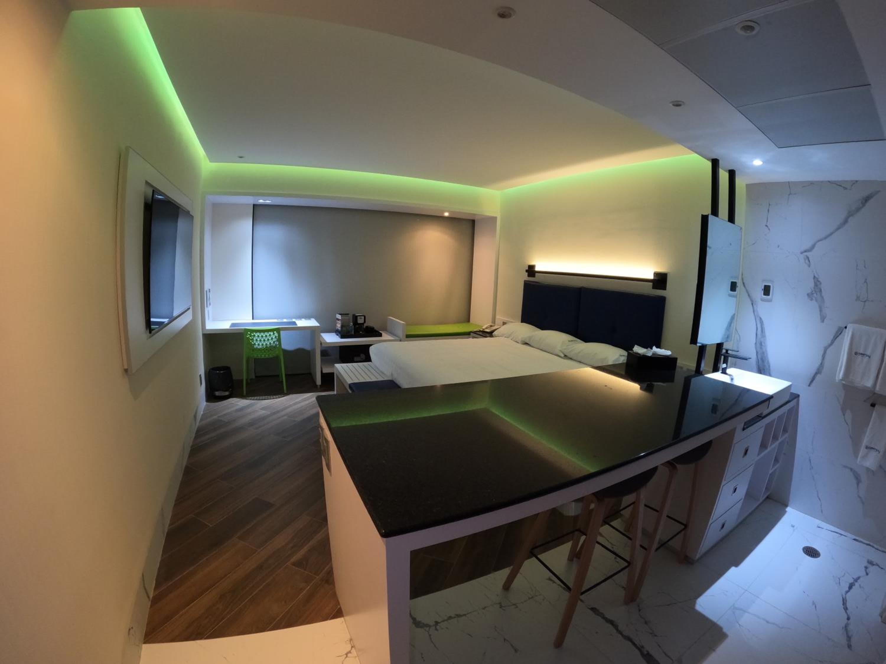 WeEnjoy Hotels Aeropuerto CDMX — 27