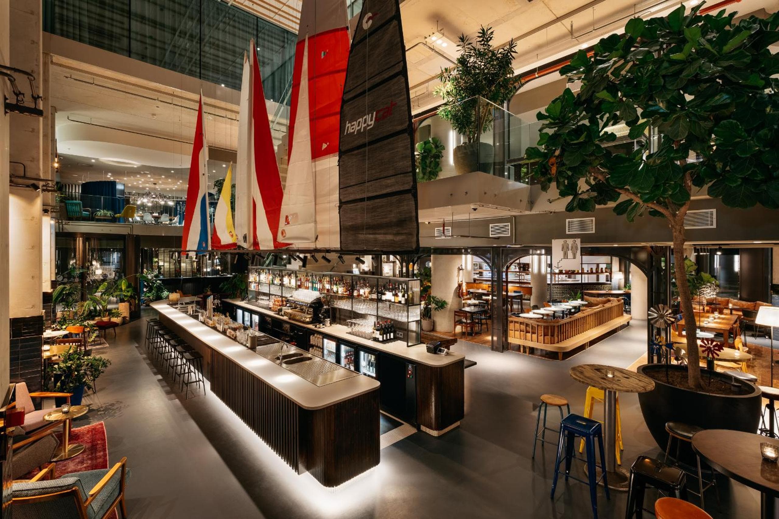 Ruby Emma Hotel Amsterdam by IHG — 17