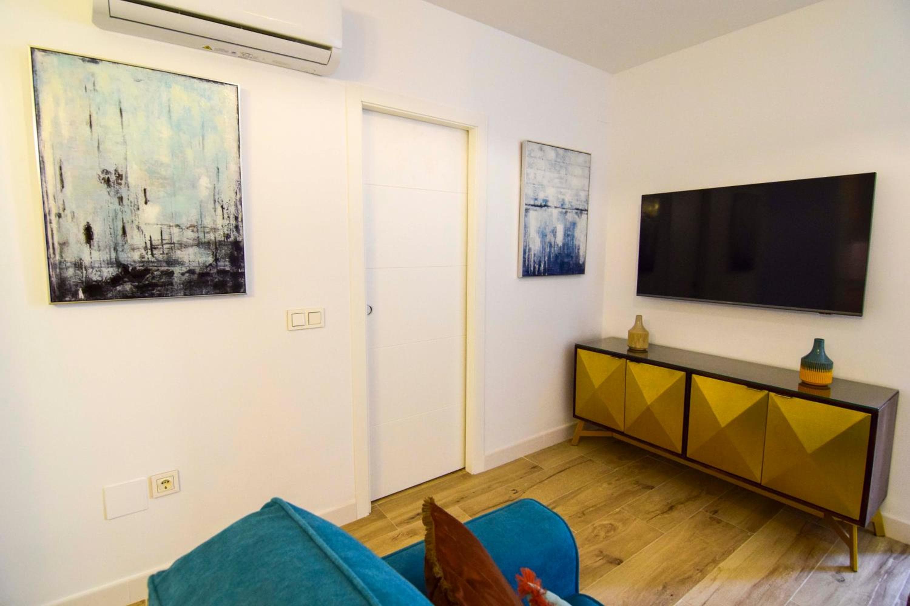 Hotel Letmalaga Square Merced — 5