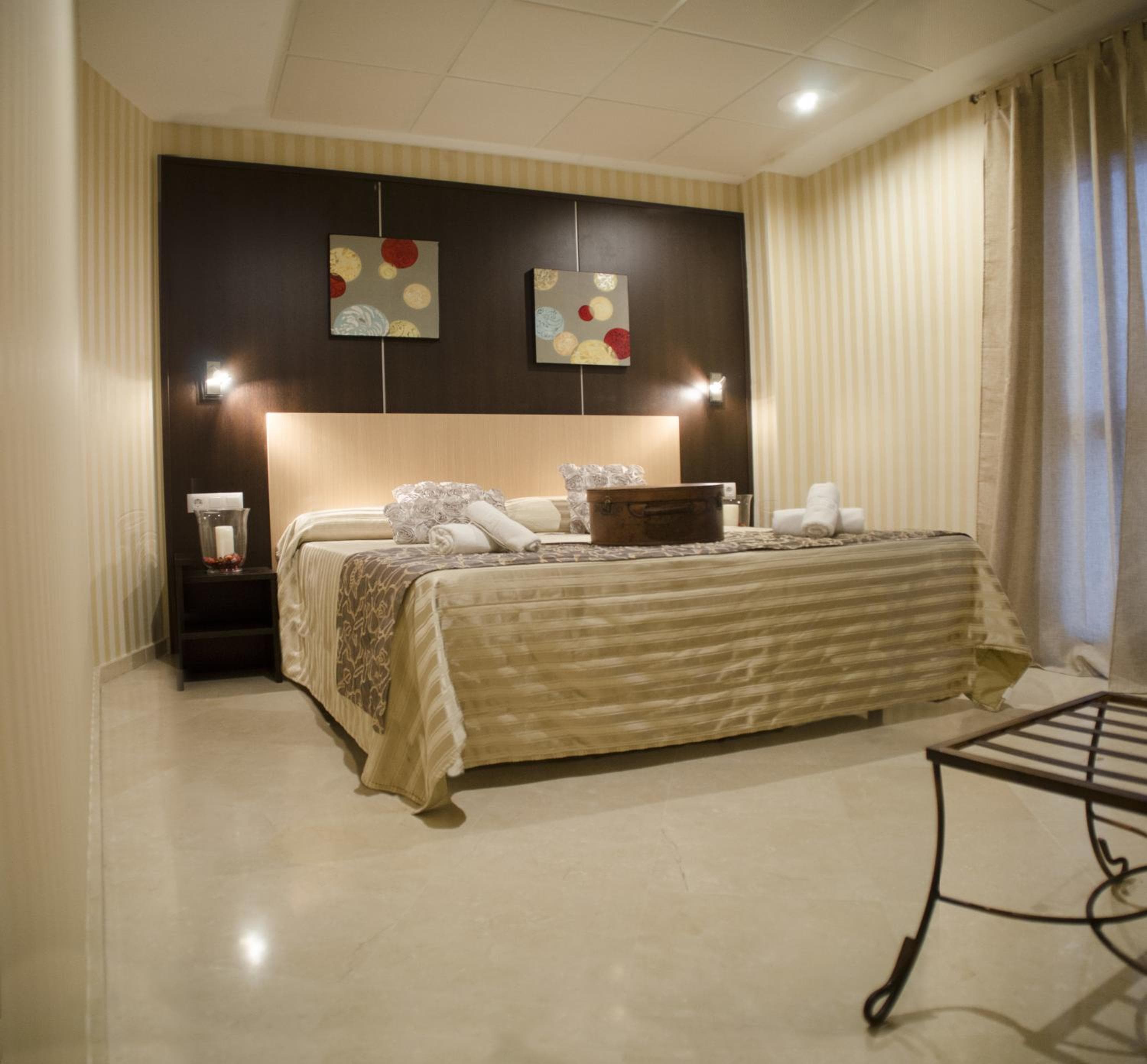 Hotel Duquesa — 21