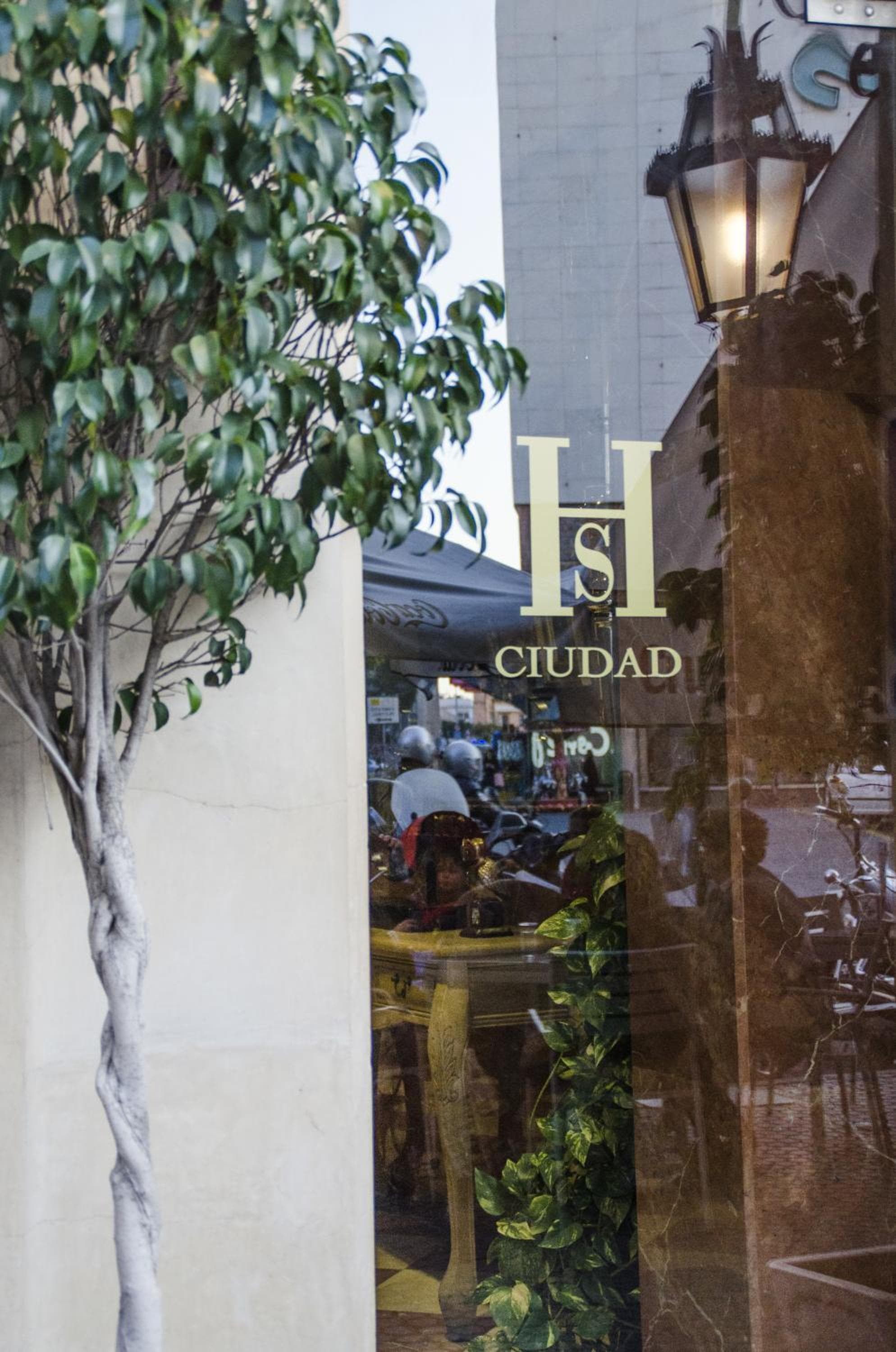 Hotel Duquesa — 7