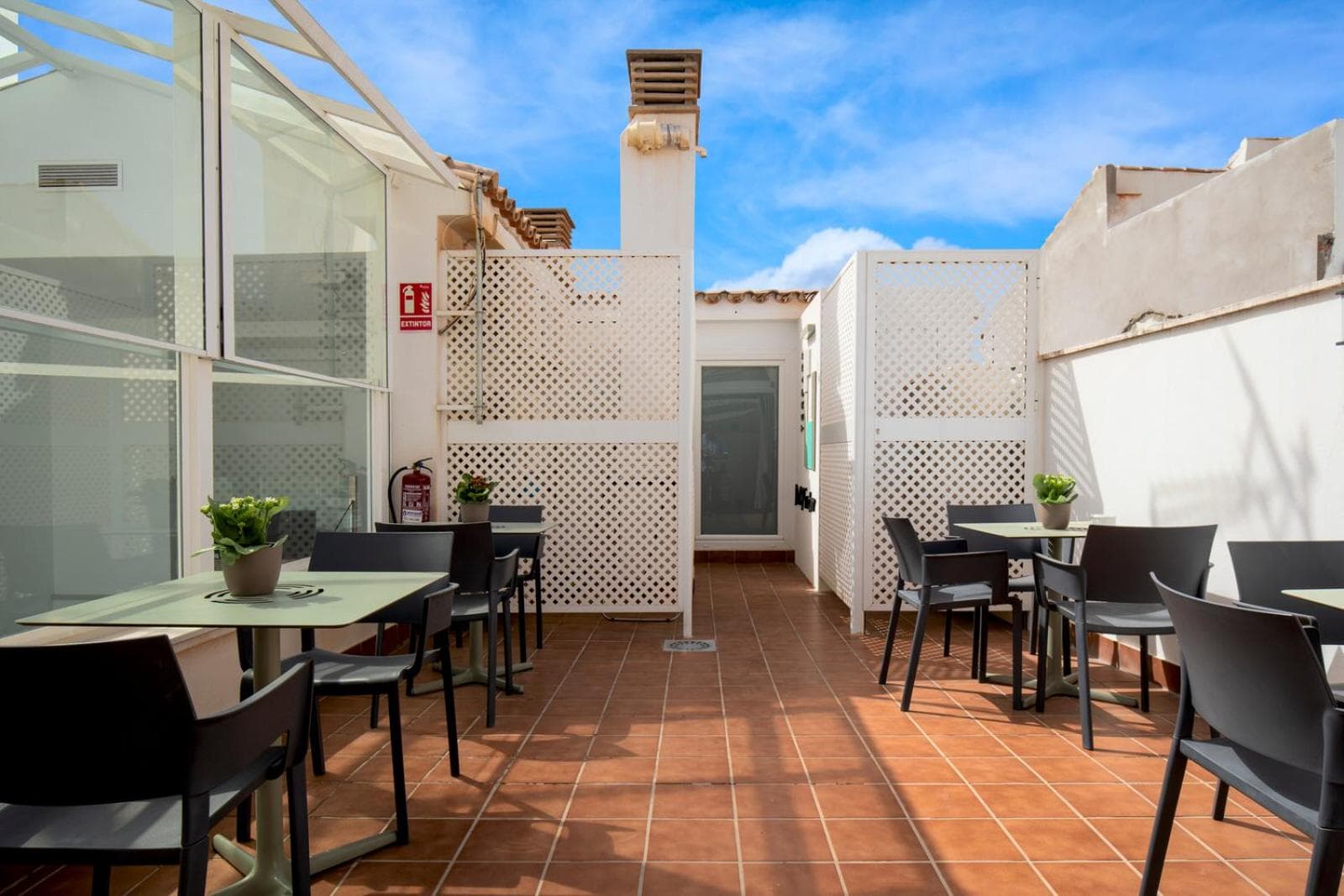 Suites del Pintor by Hoteles con Cultura — 12