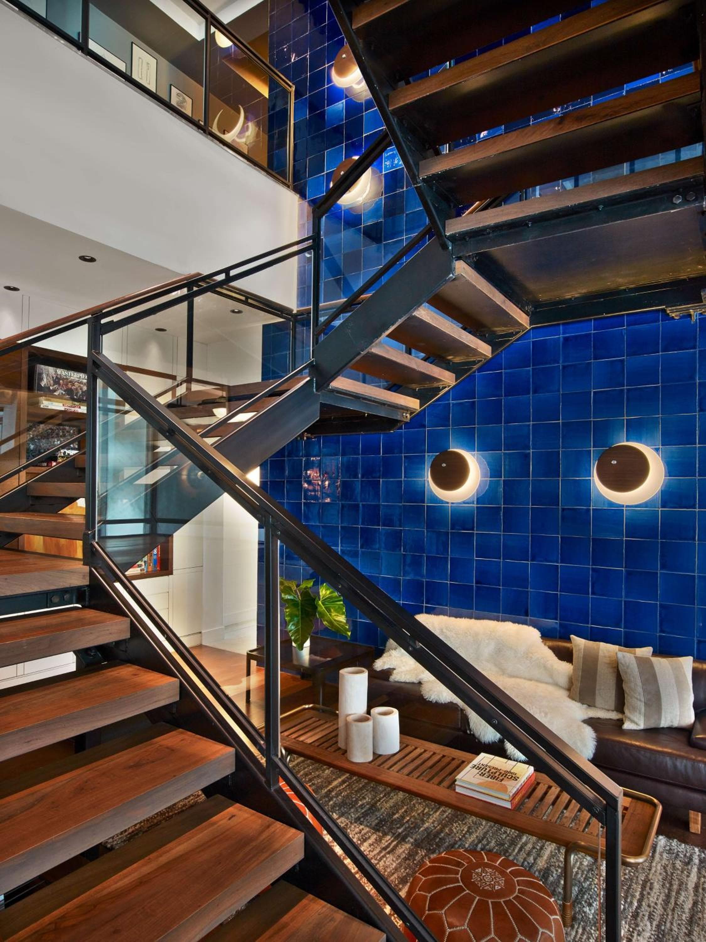 Arlo SoHo — 24