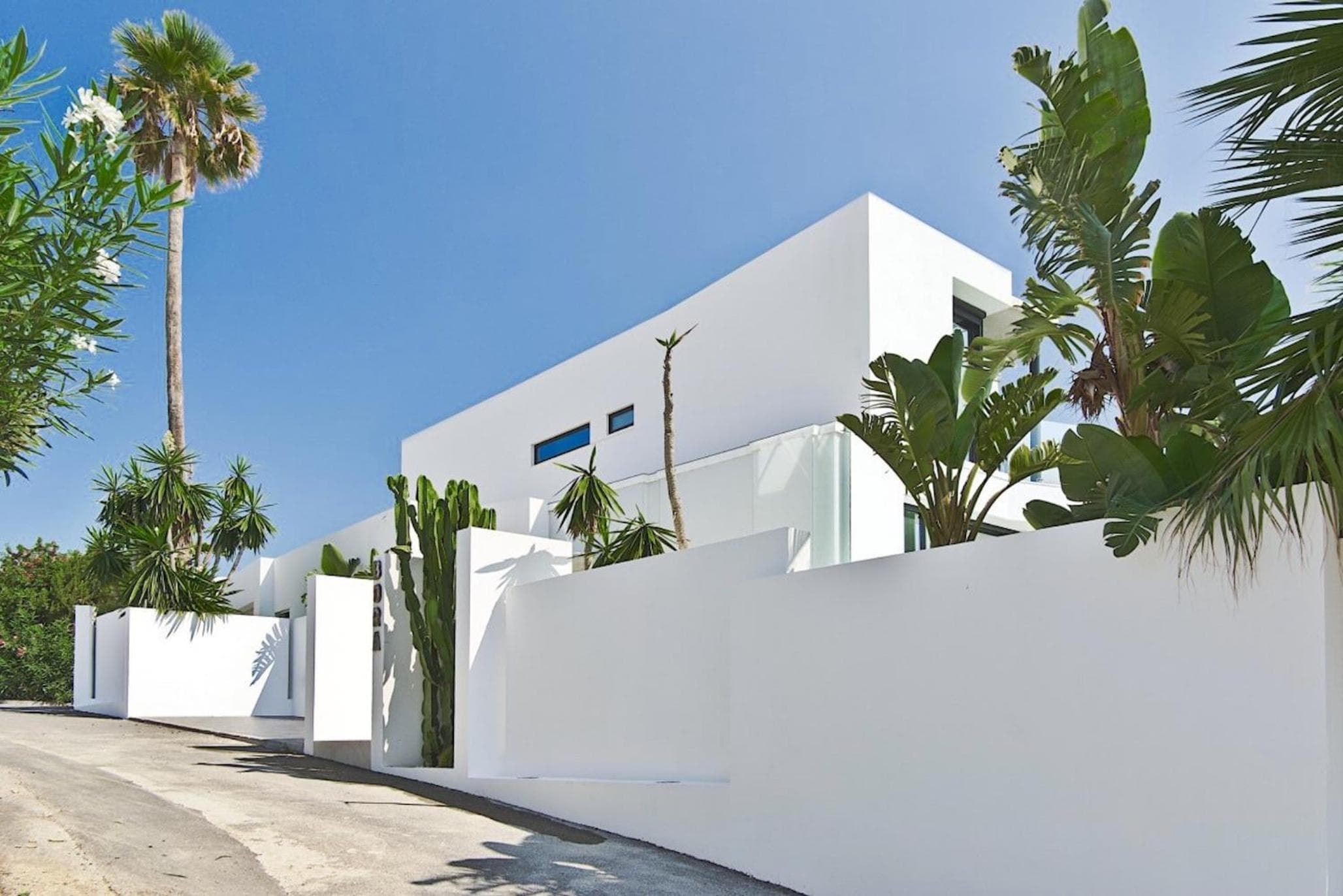 Irresistible Ibiza Villa 3 Bedrooms Villa Buena Private Heated Pool — 27