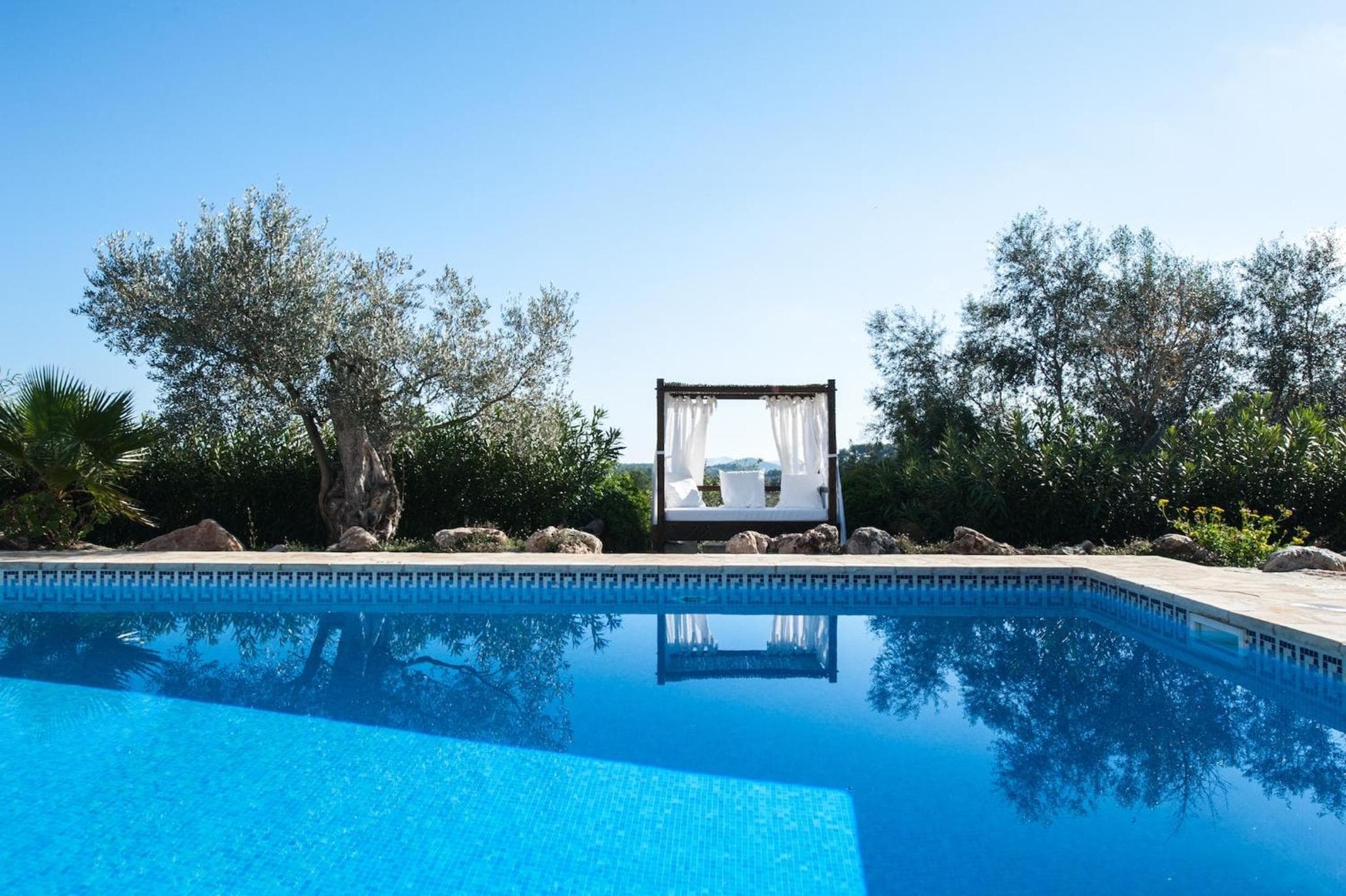 Elegante Ibizan Finca Moderne und Klassische Merkmale Finca Aleece Santa Gertrudis — 20