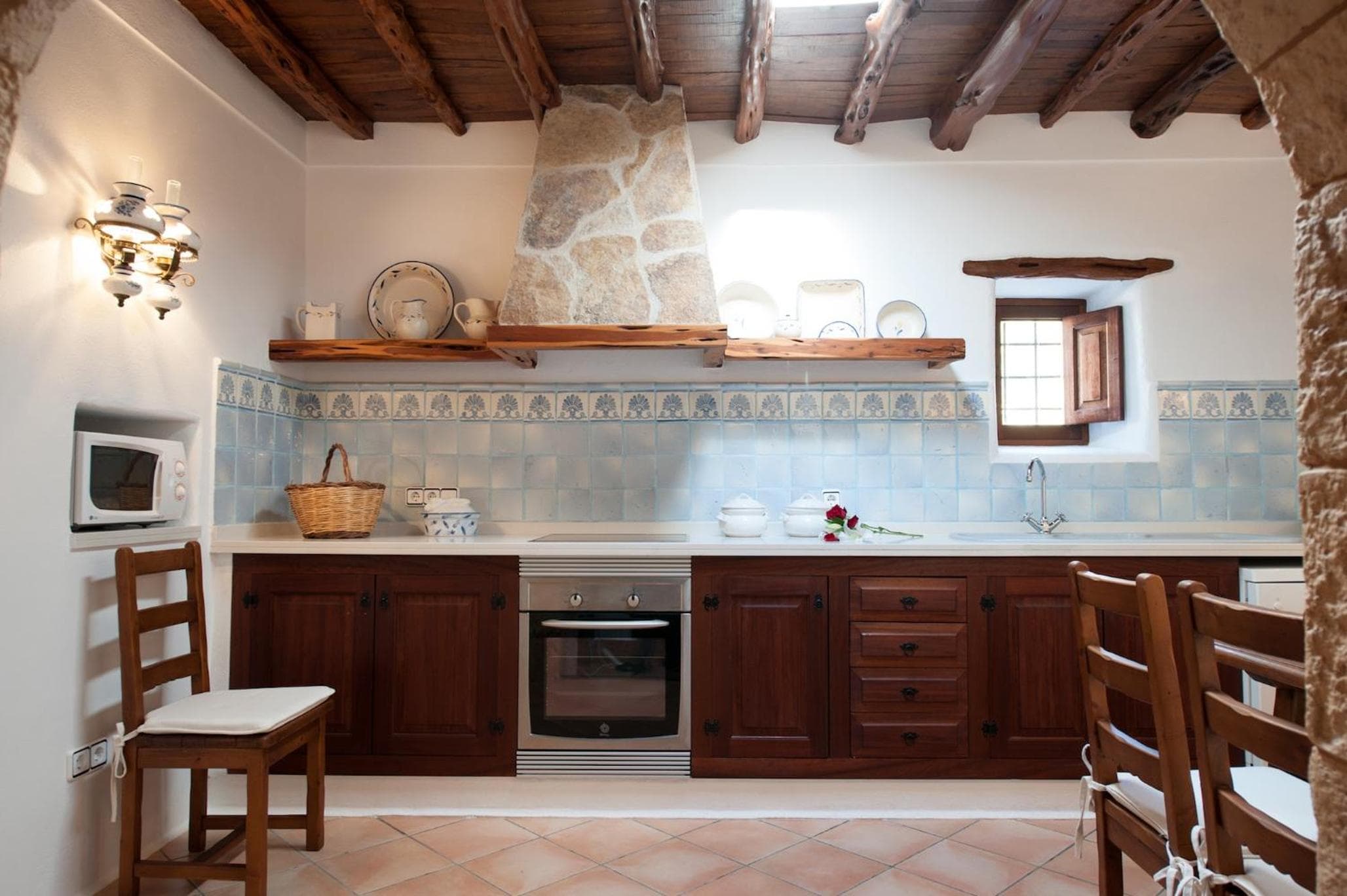 Elegante Ibizan Finca Moderne und Klassische Merkmale Finca Aleece Santa Gertrudis — 15