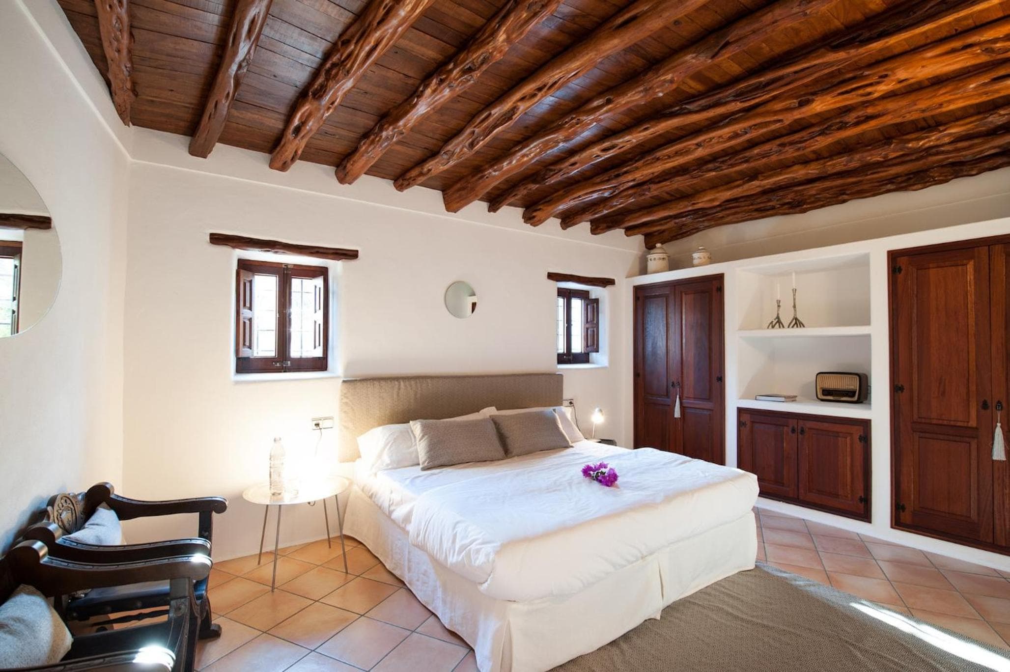 Elegante Ibizan Finca Moderne und Klassische Merkmale Finca Aleece Santa Gertrudis — 23