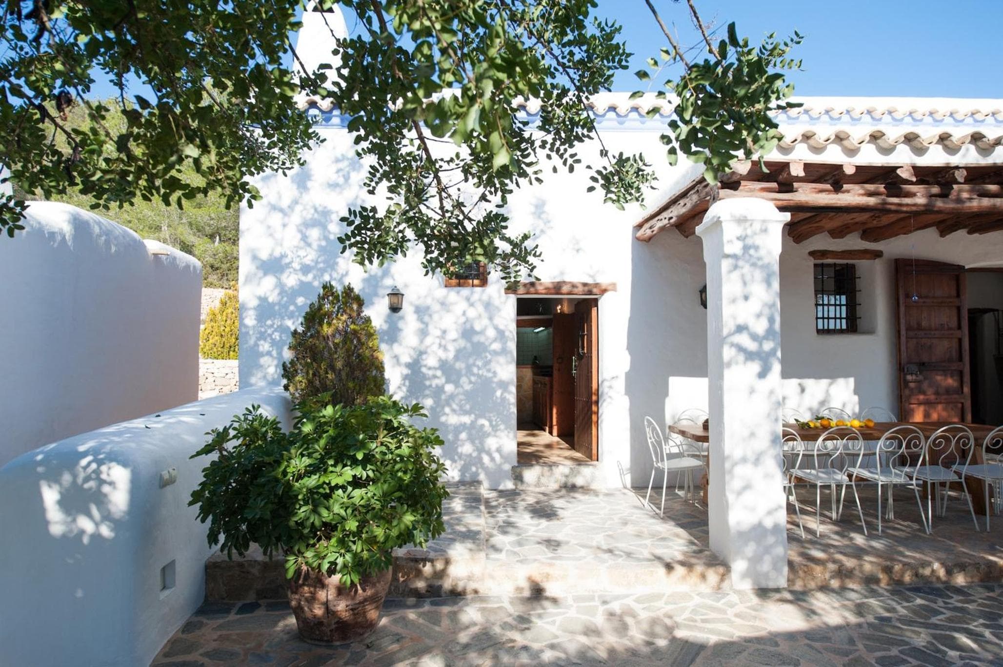 Elegante Ibizan Finca Moderne und Klassische Merkmale Finca Aleece Santa Gertrudis — 26