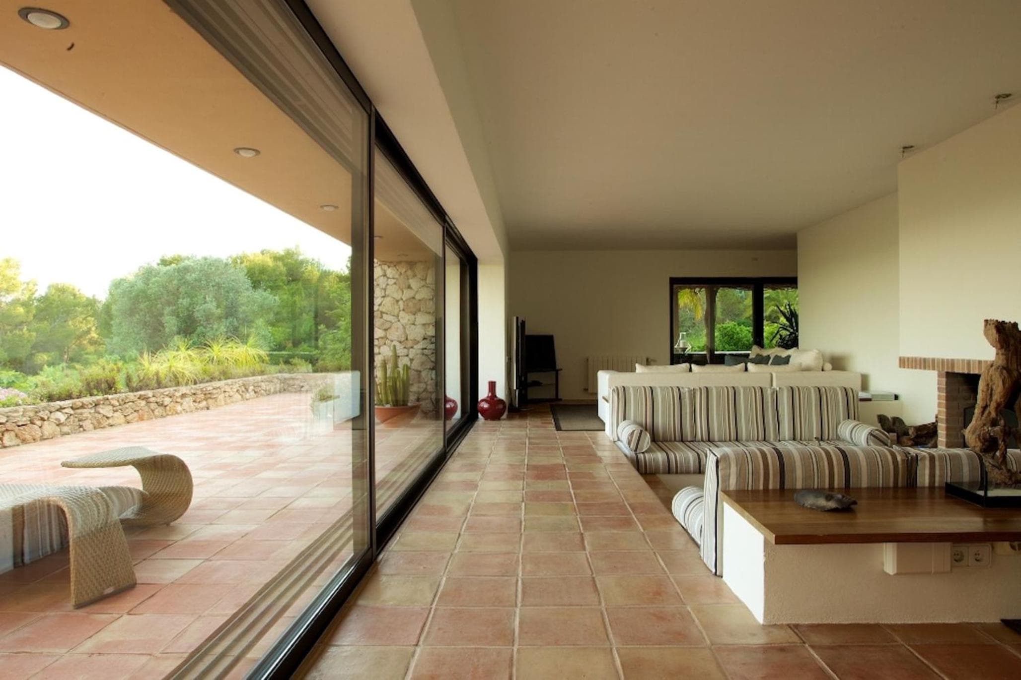 Exquisite Ibiza Villa Abgelegene Hanglage Casa Jardin I 6 Schlafzimmer In der Nähe von Ibiza Stadt mit Meerblick San Jose — 3