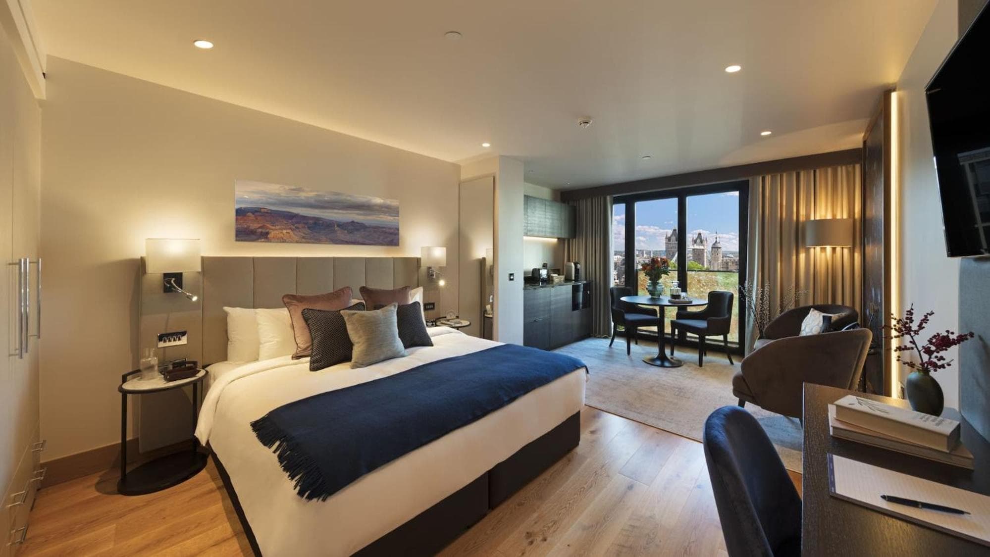 Tower Suites by Blue Orchid — 20