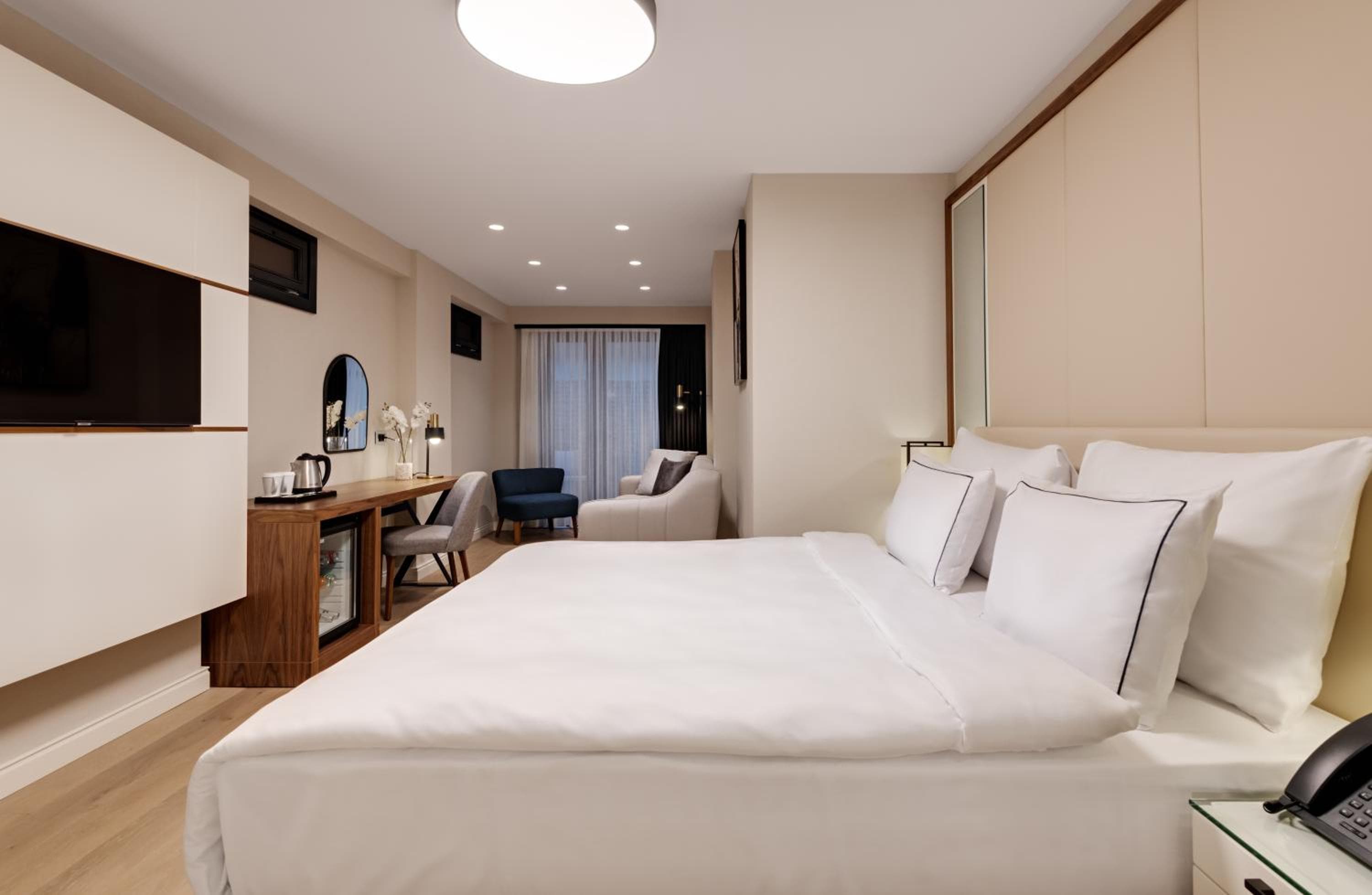 Gleam Collection Hotel — 28