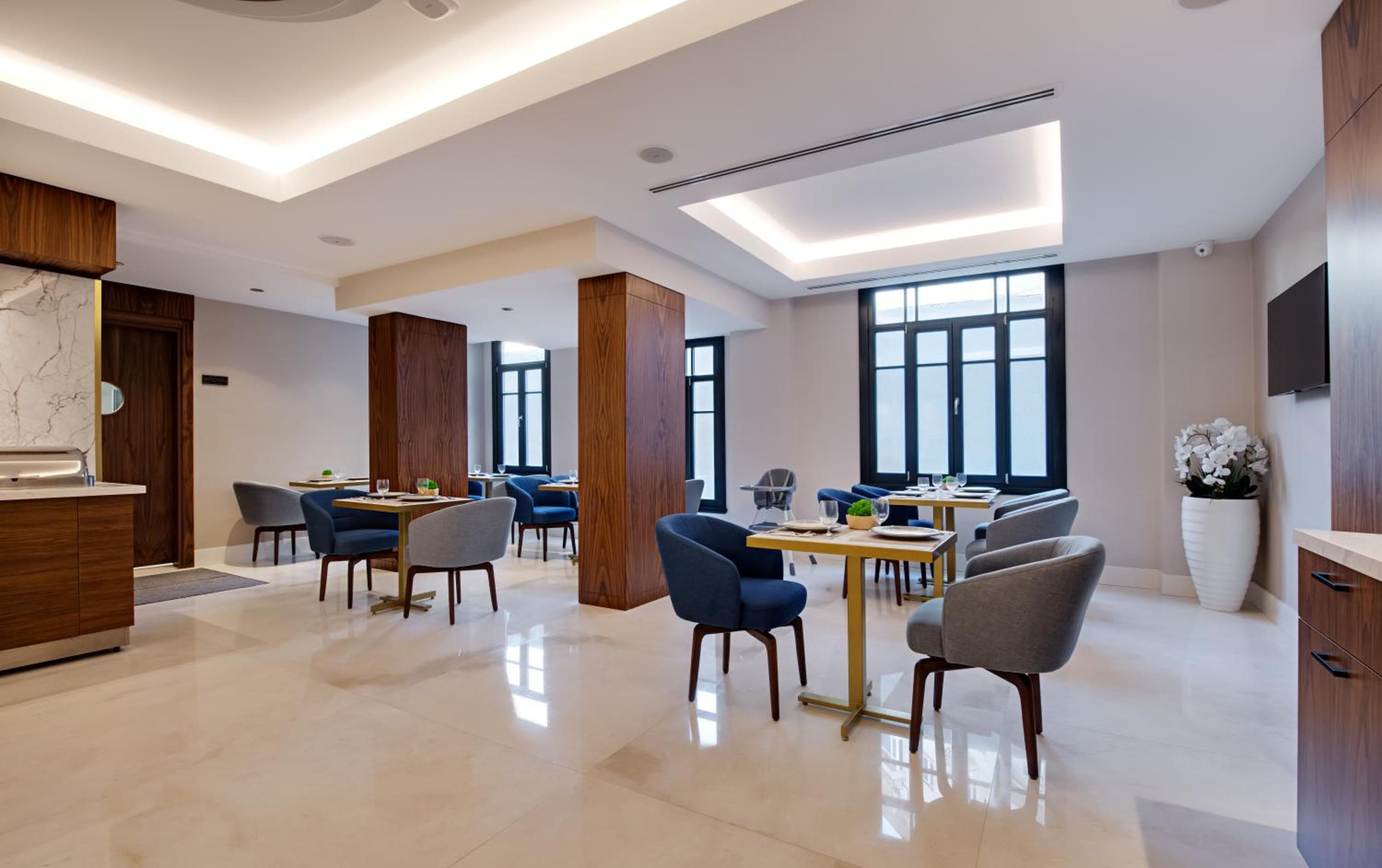 Gleam Collection Hotel — 10