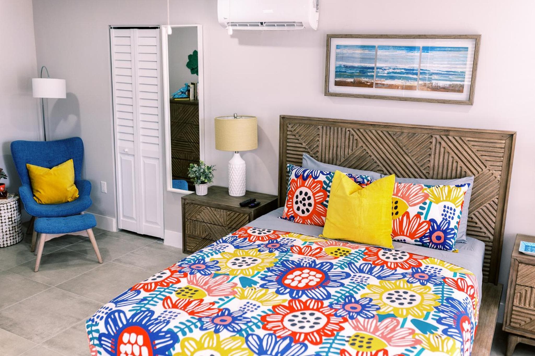 Casa Cordova Apartments By Lowkl — 2