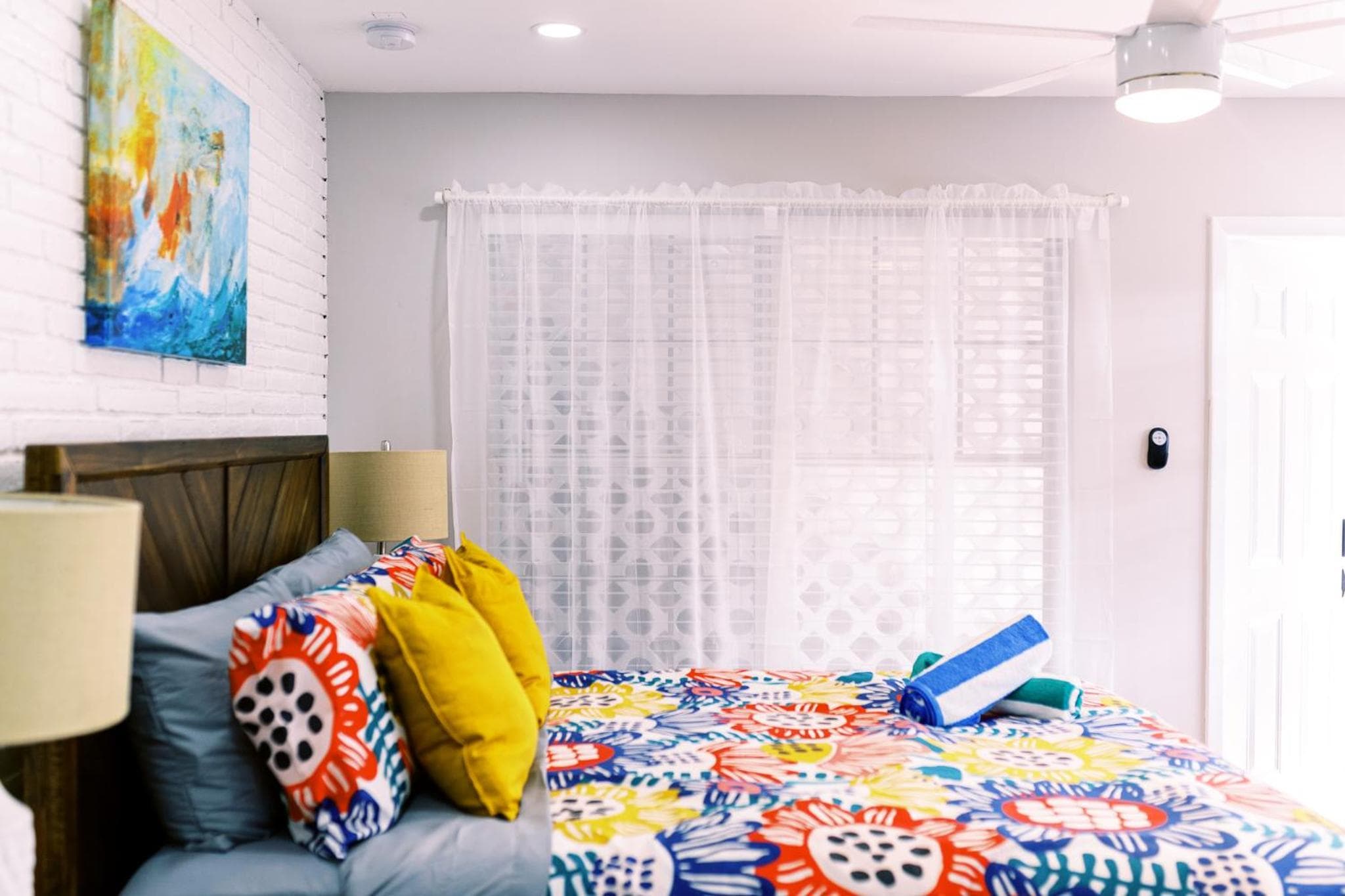Casa Cordova Apartments By Lowkl — 28