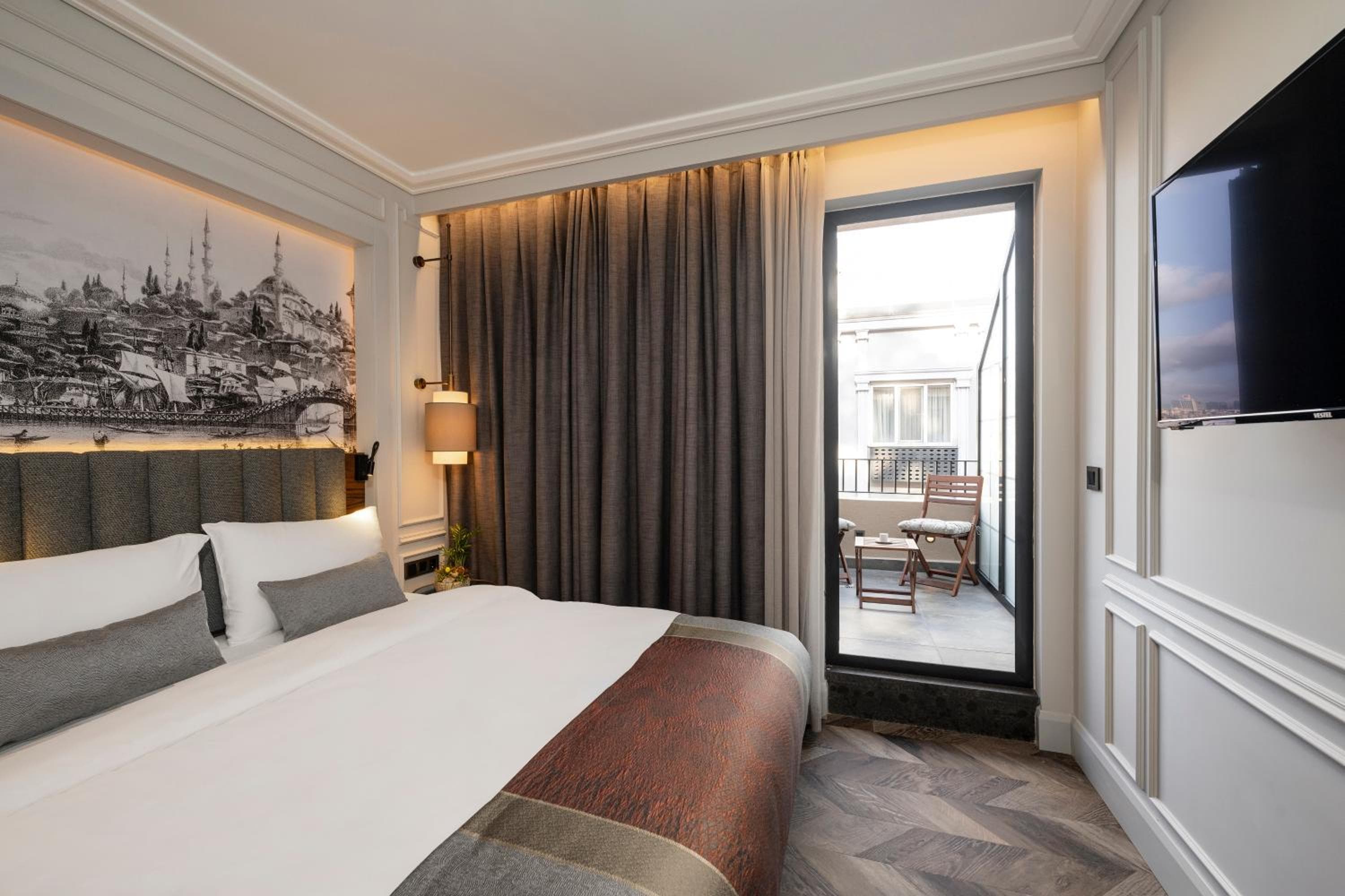 Reserva de hotel — 28
