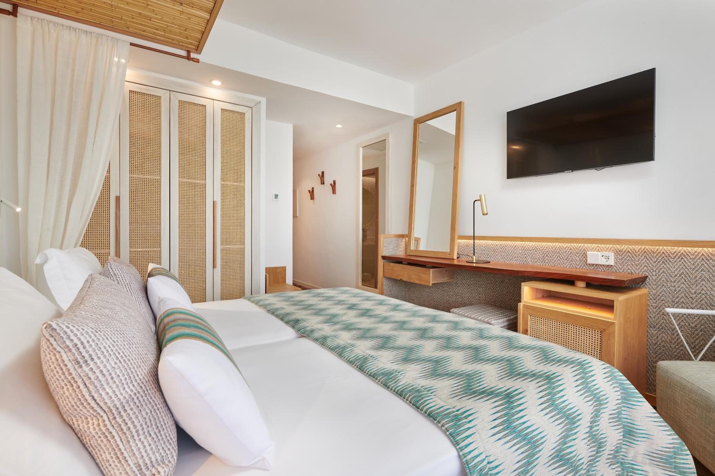 El Somni Ibiza Dream Hotel by Grupotel — 24