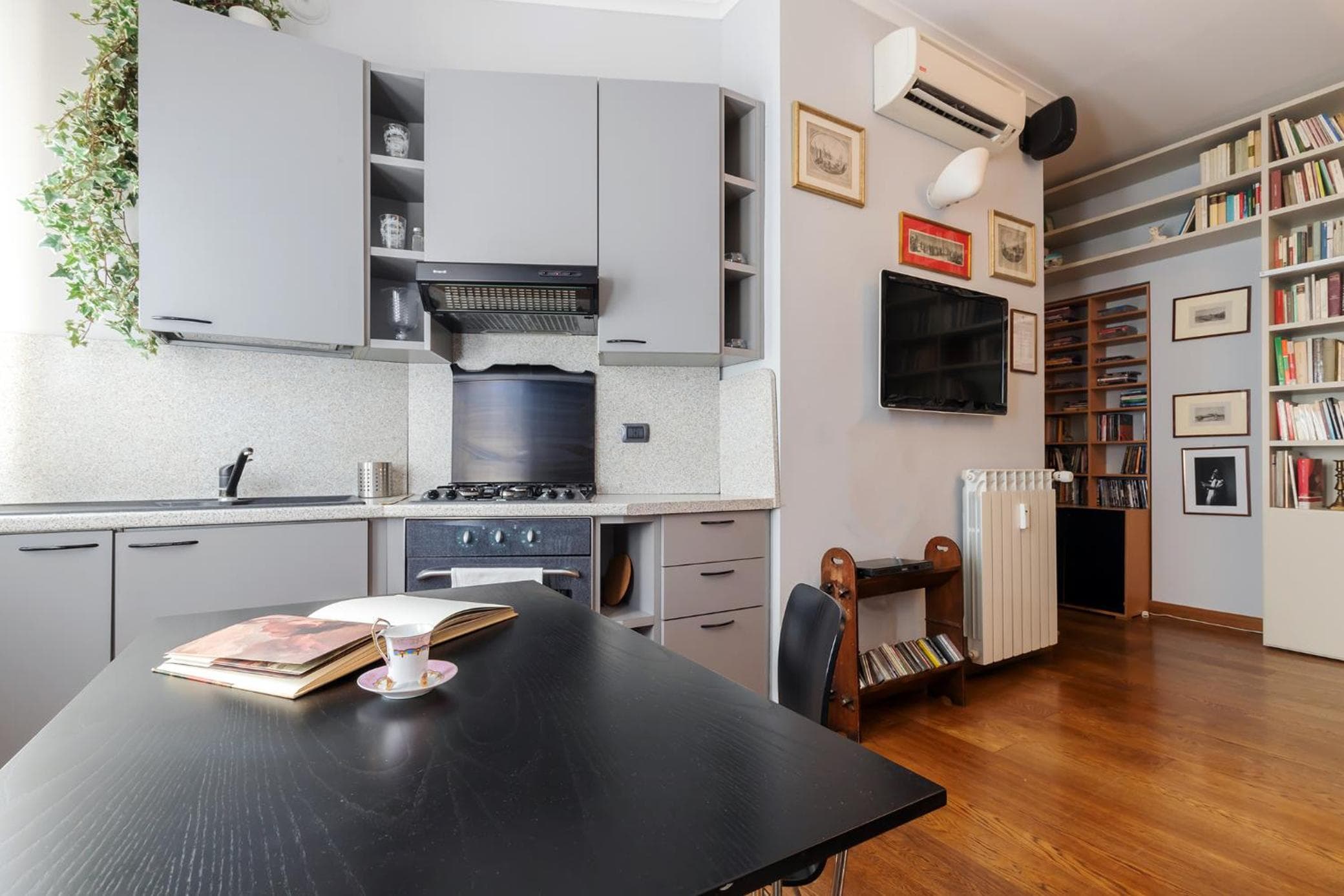 Milan Retreats — 29
