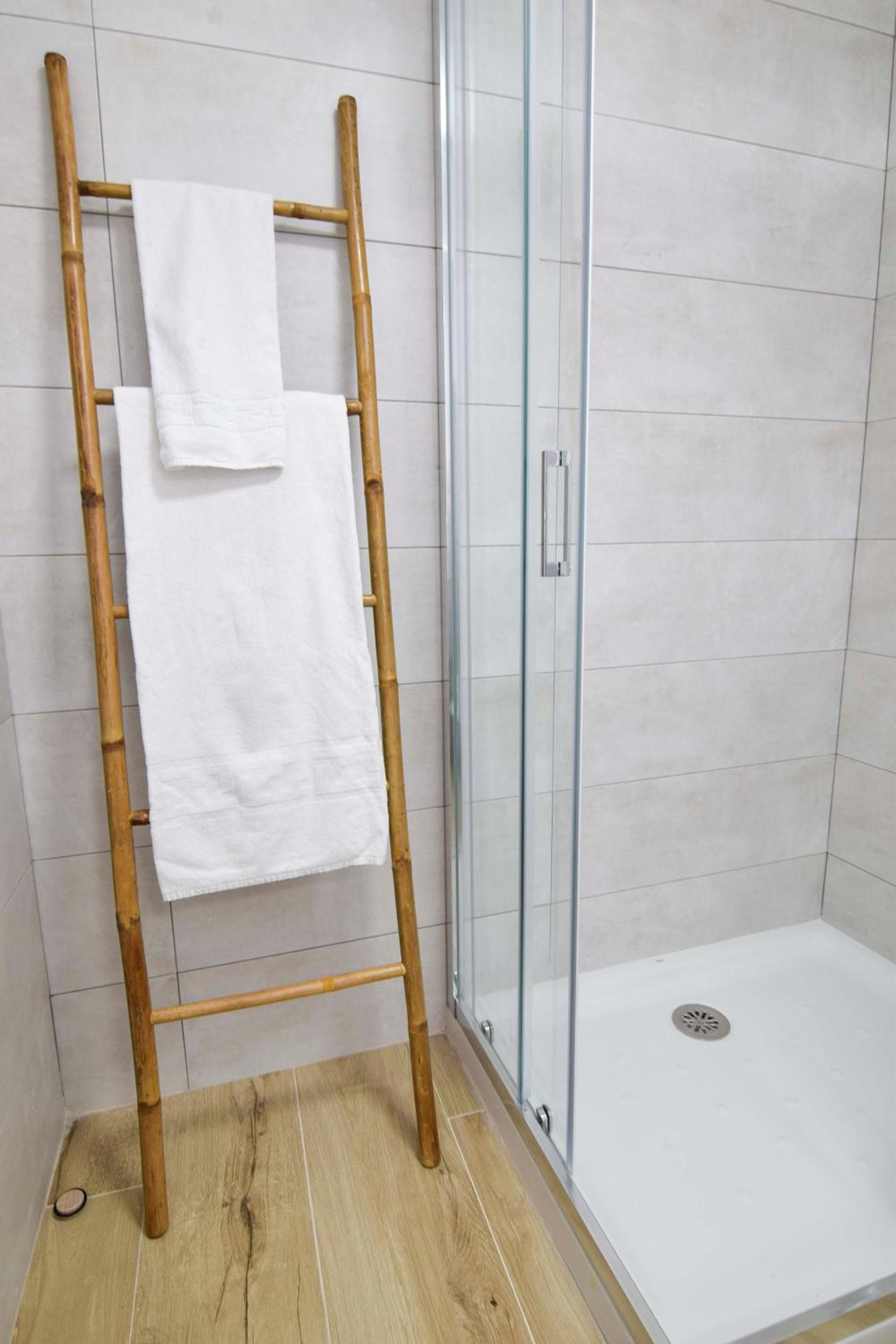 Hotel Letmalaga Square Merced — 6
