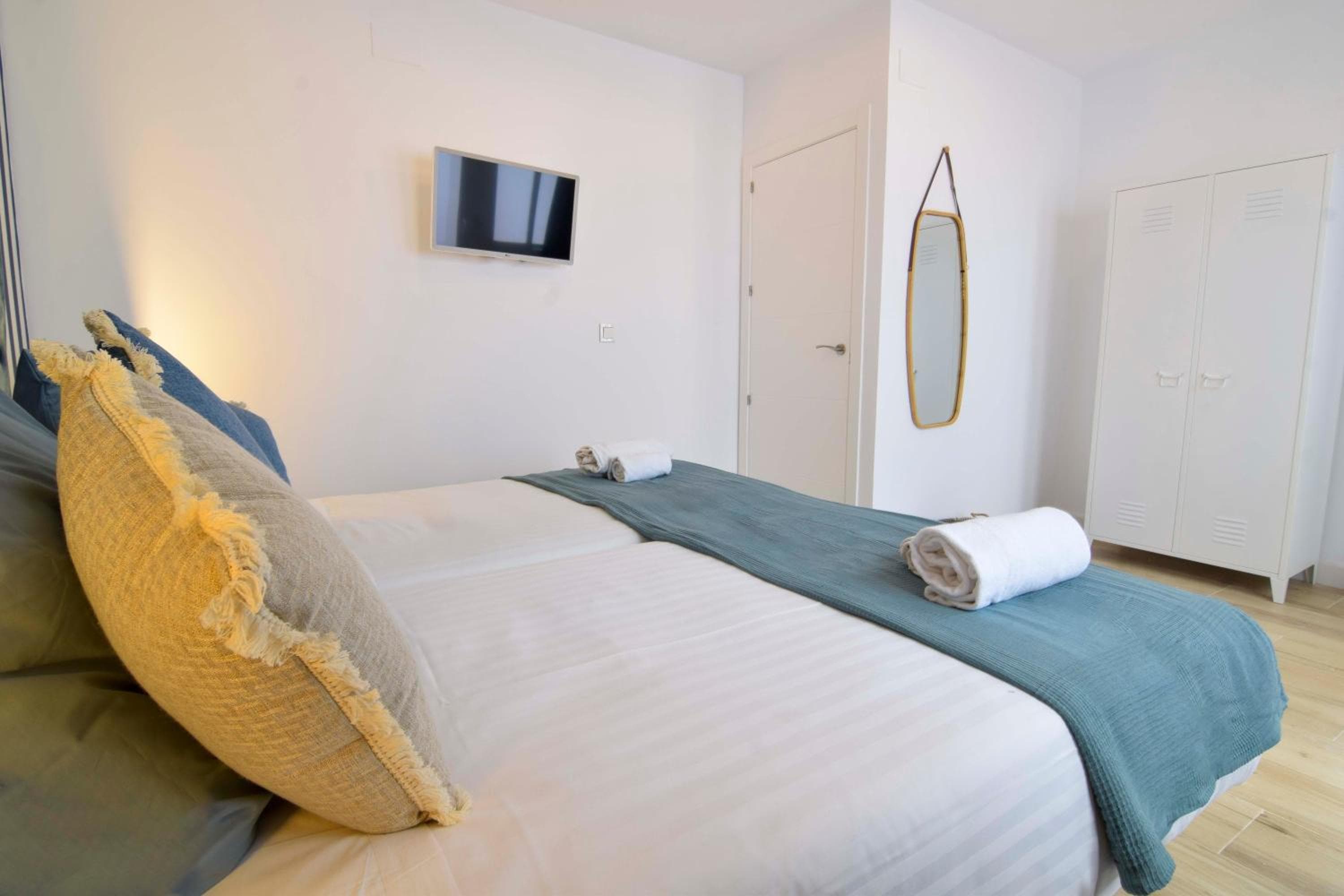 Hotel Letmalaga Square Merced — 25