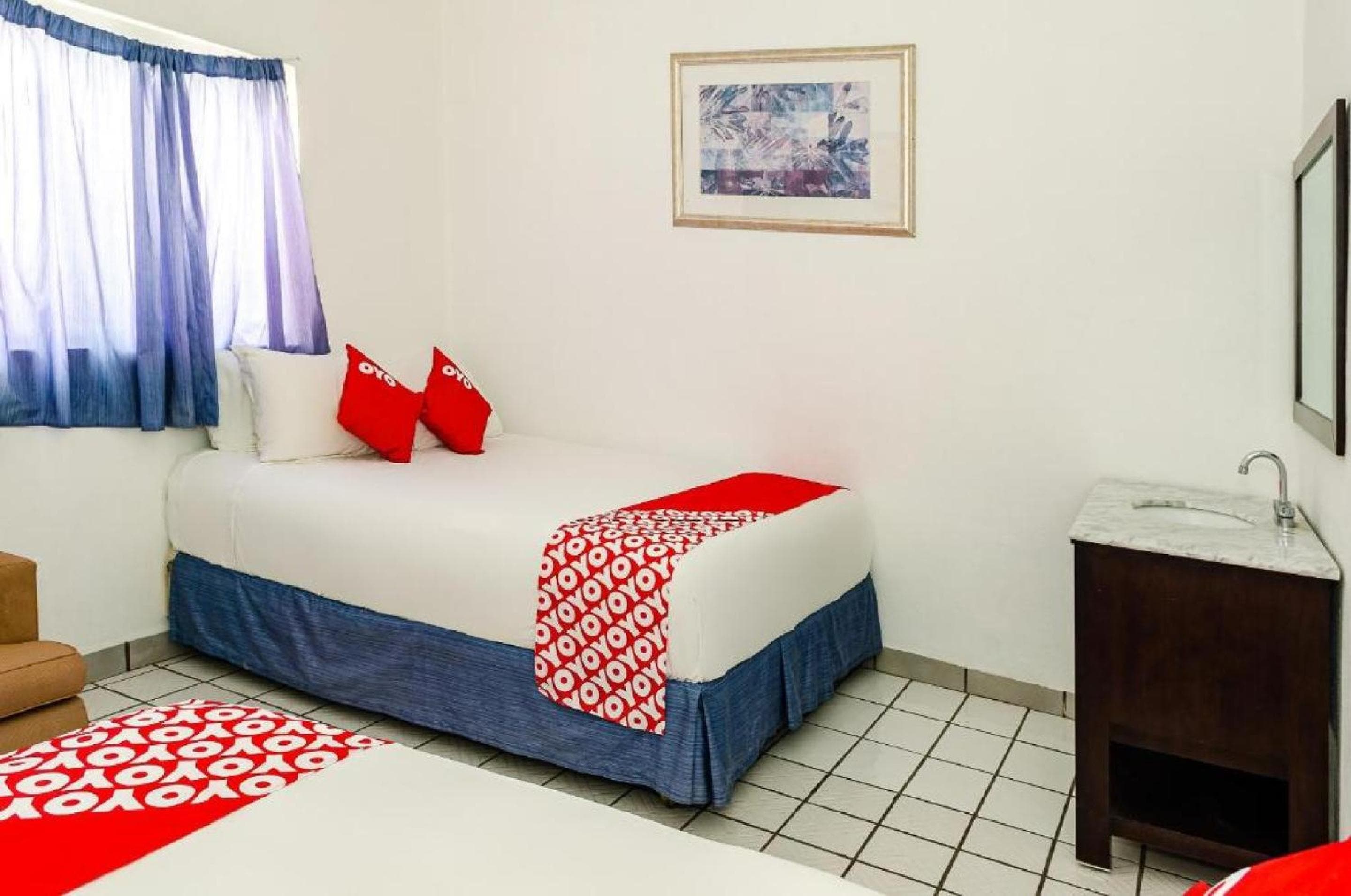OYO Hotel Cabo Del Sur, Cabo San Lucas — 7