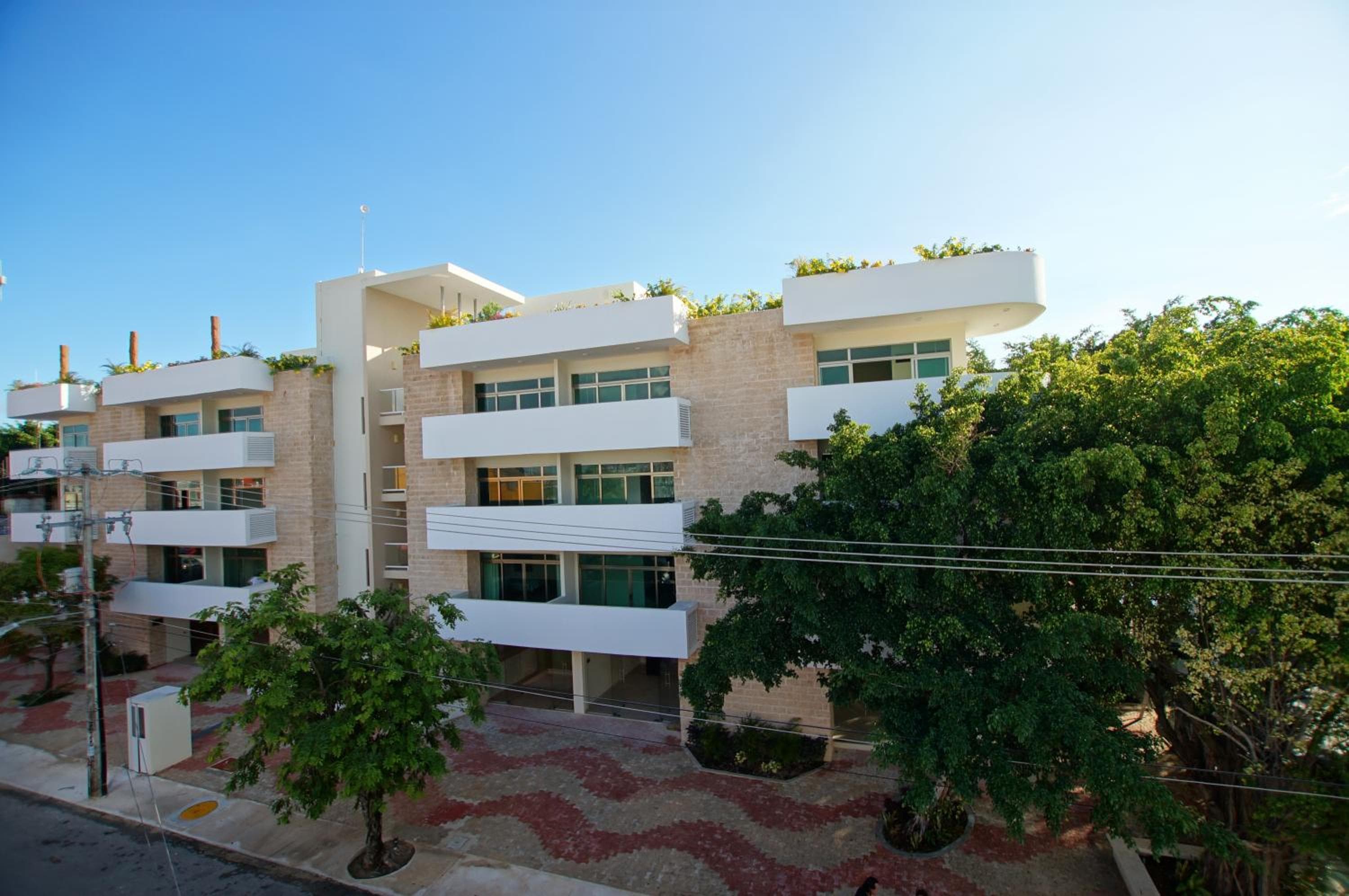 Hotel Angelo — 1