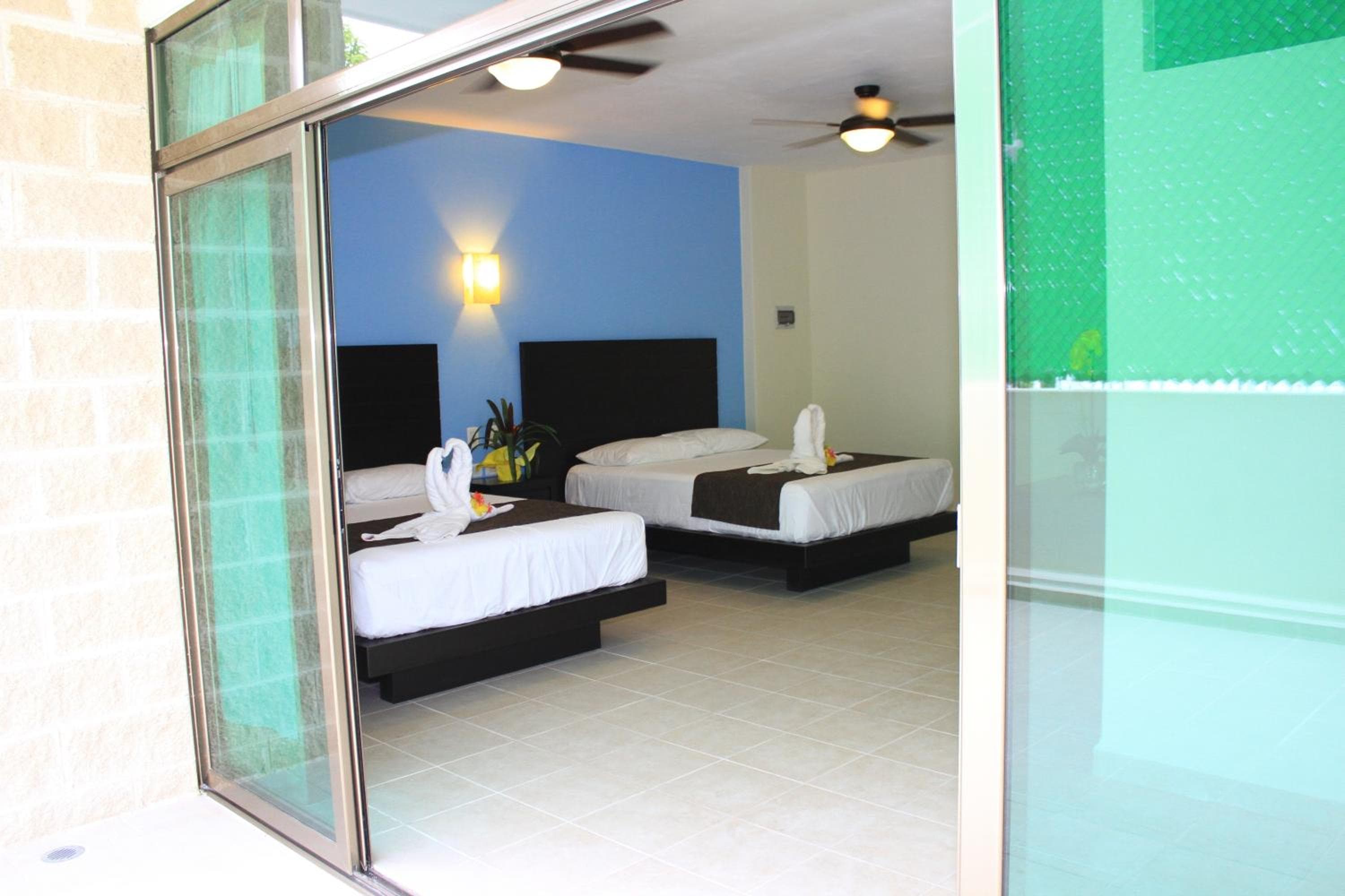 Angelo's Hotel — 27