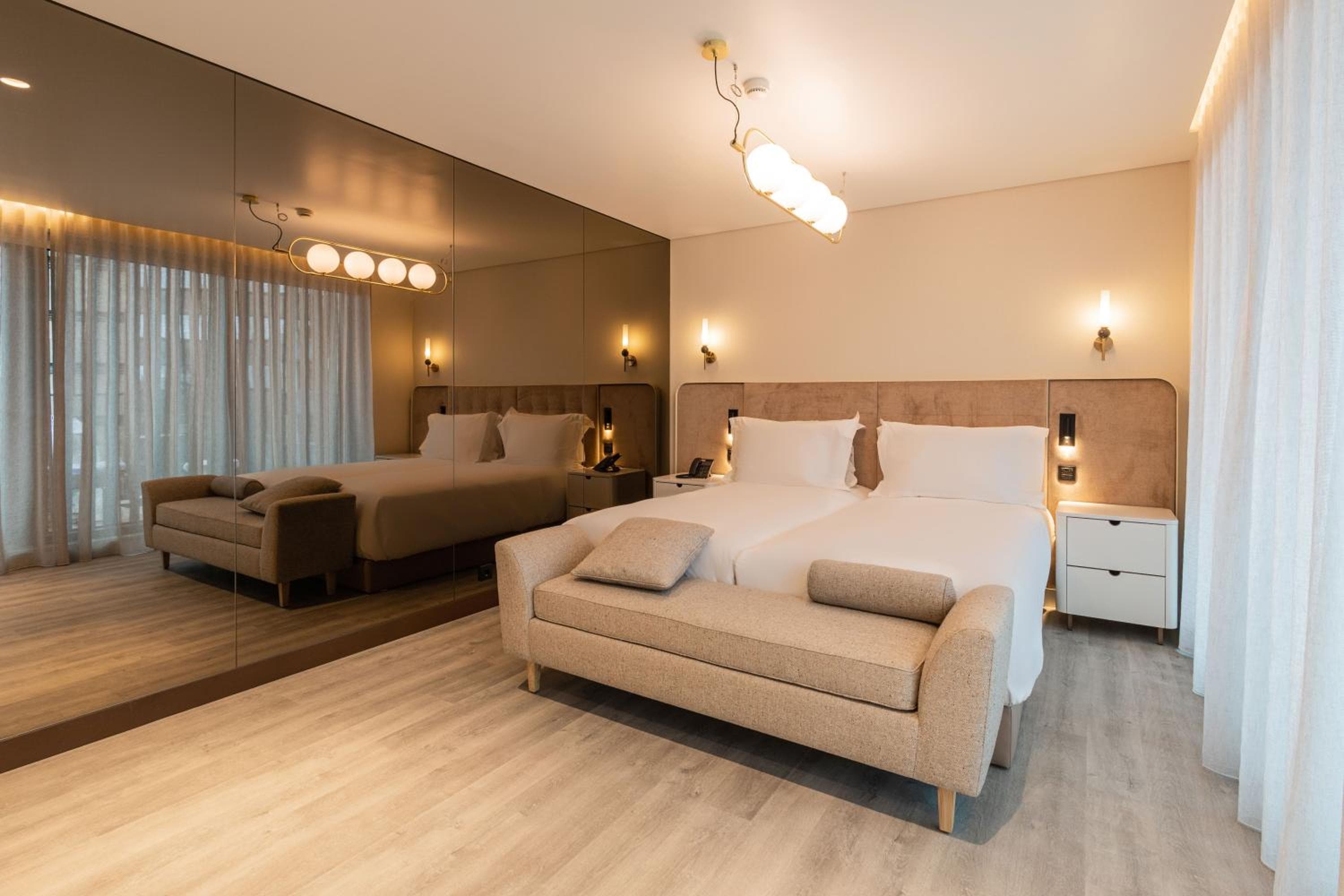 LUSTER Hotel — 5
