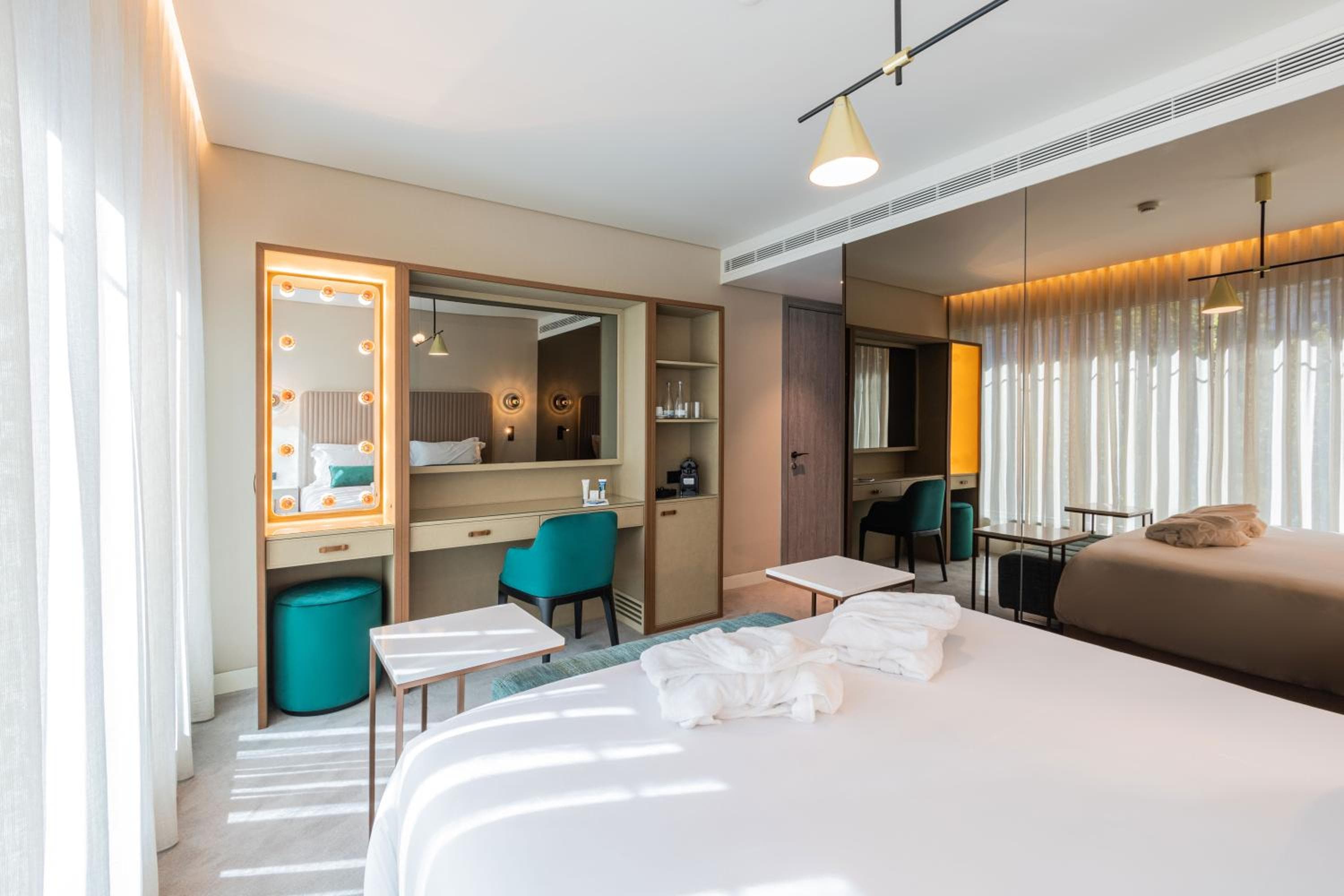 LUSTER Hotel — 5
