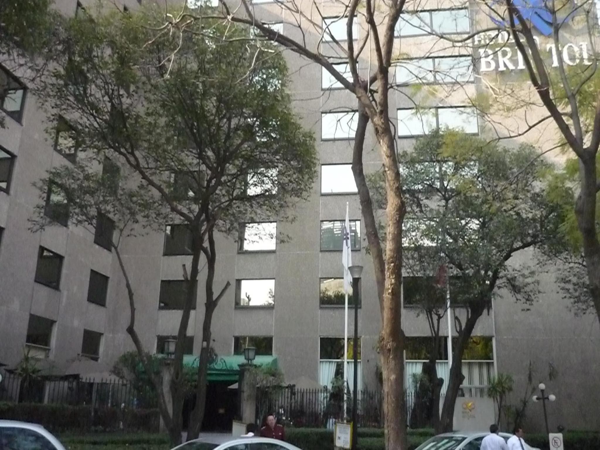 Hotel Brístol — 1