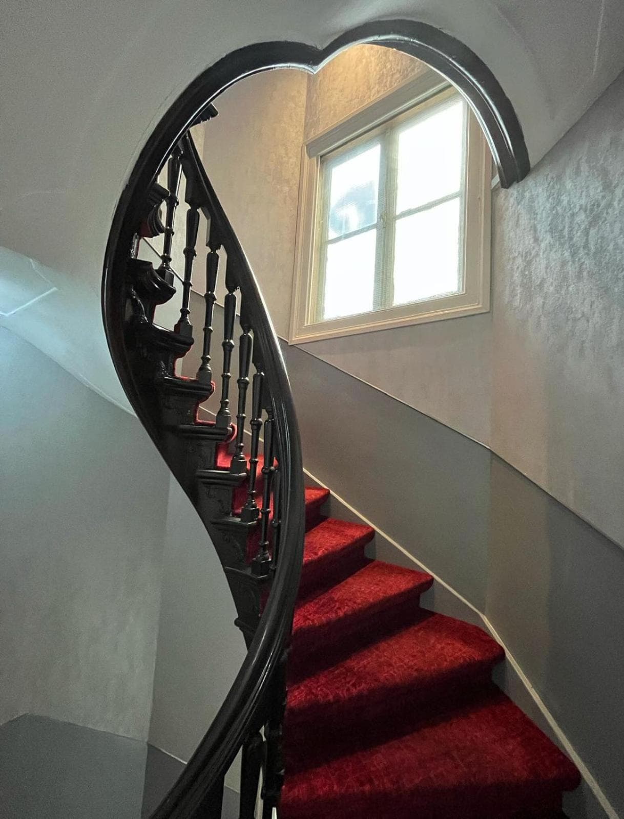 Facade Hotel Amsterdam — 15