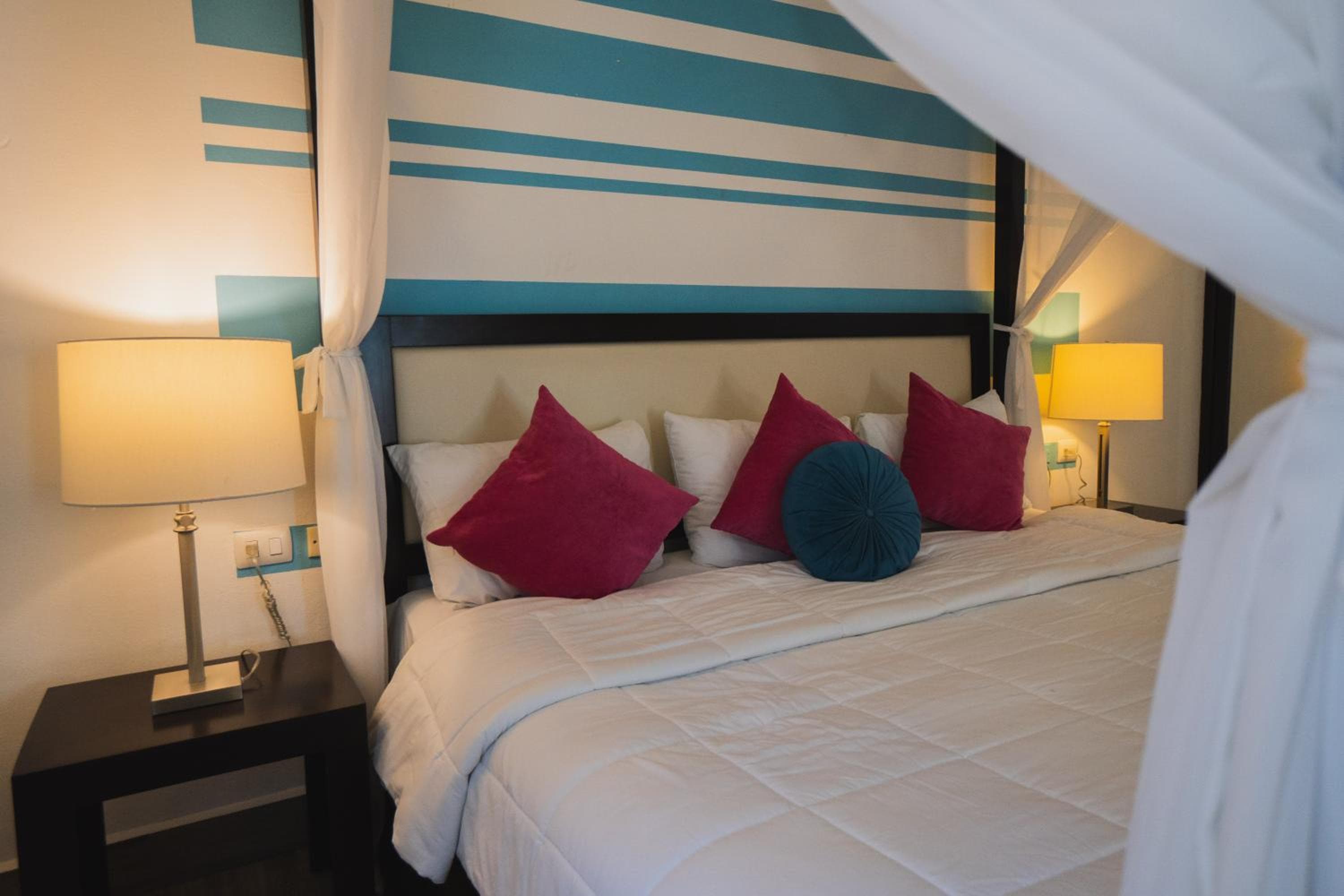 Posada Mariposa Boutique Hotel - 5th Avenue — 28