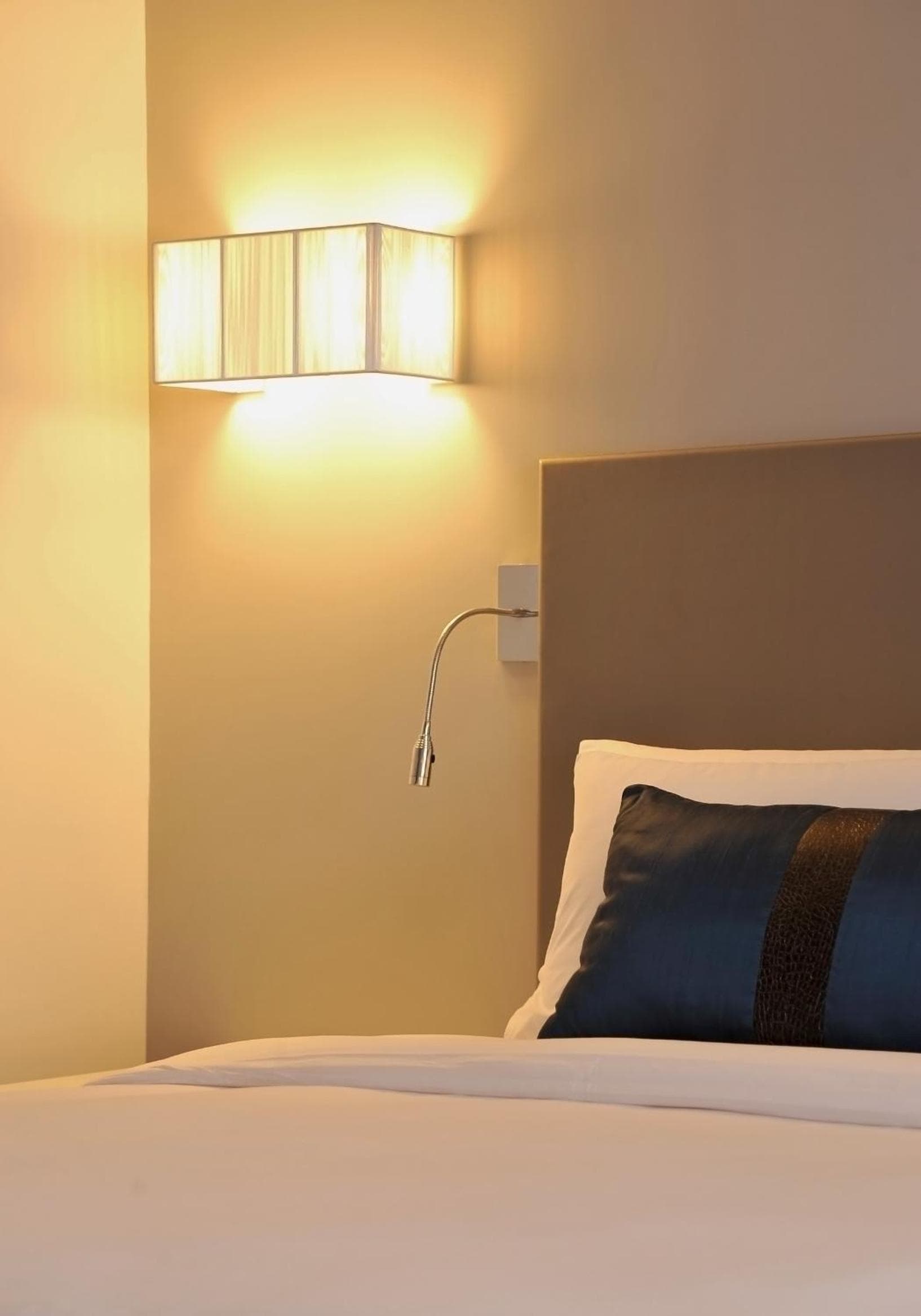 Best Western Sukhumvit 20 — 26
