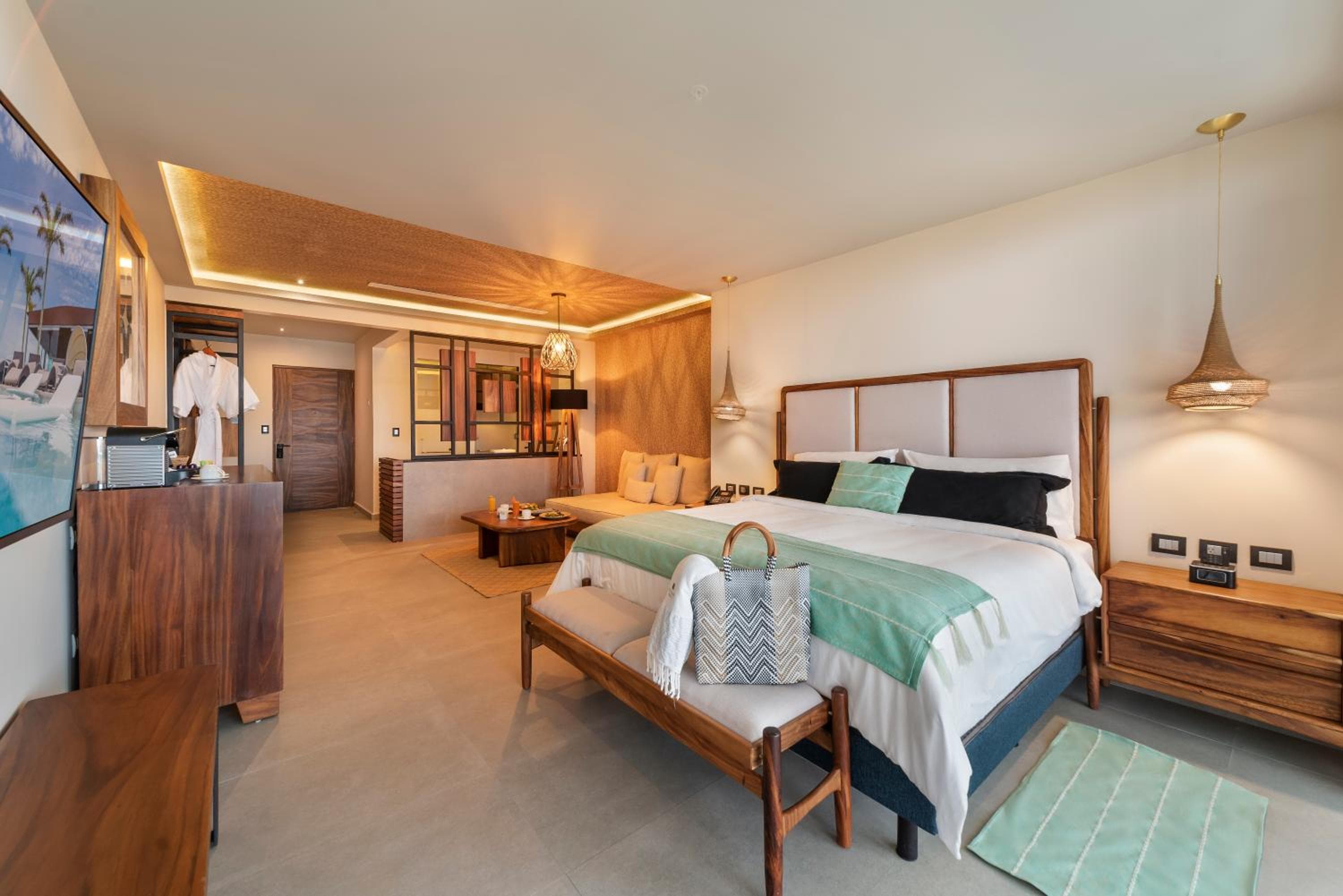 Mvngata Beach Hotel — 6