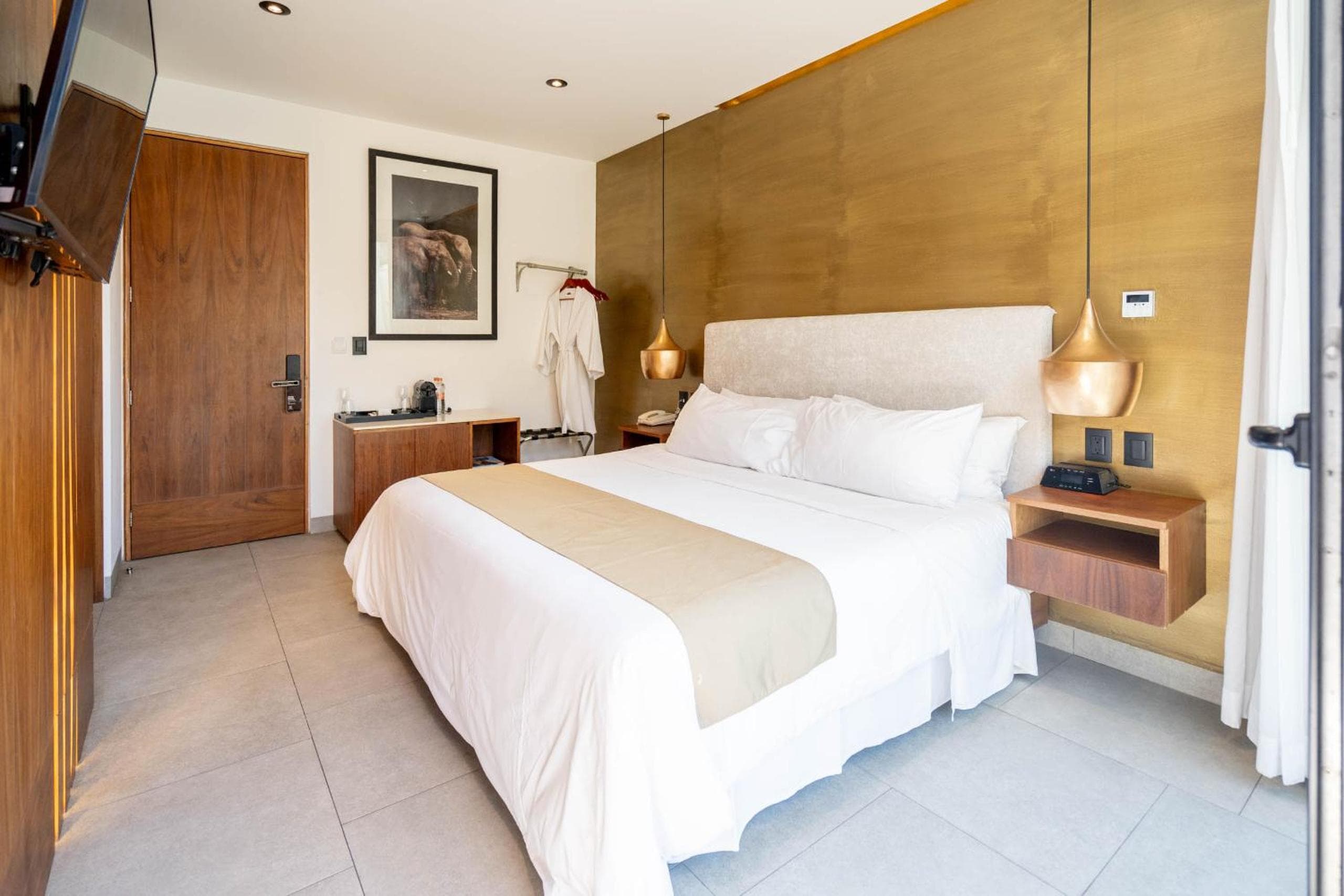 IT Boutique Hotel & Restaurant — 19
