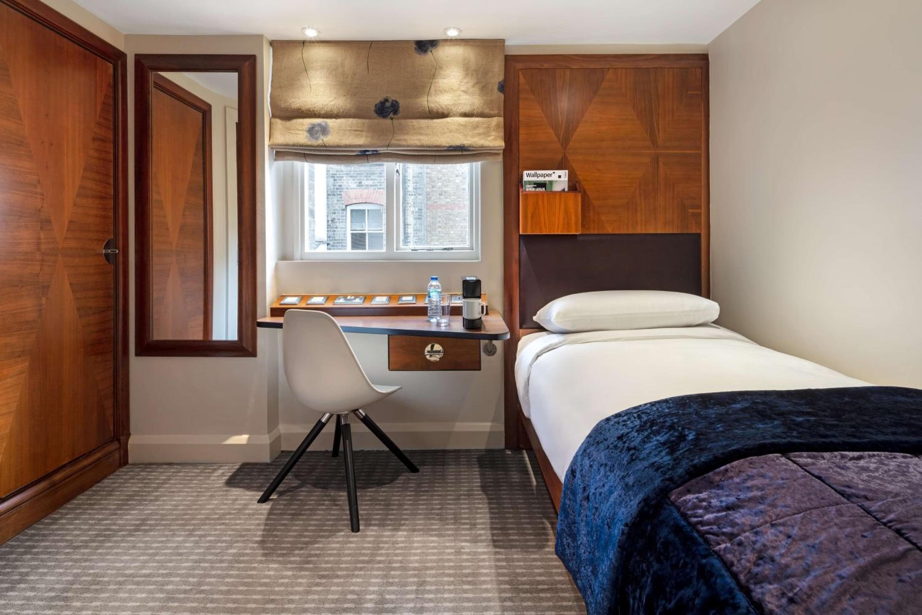 Radisson Blu Hotel, London Tottenham Court Road — 7