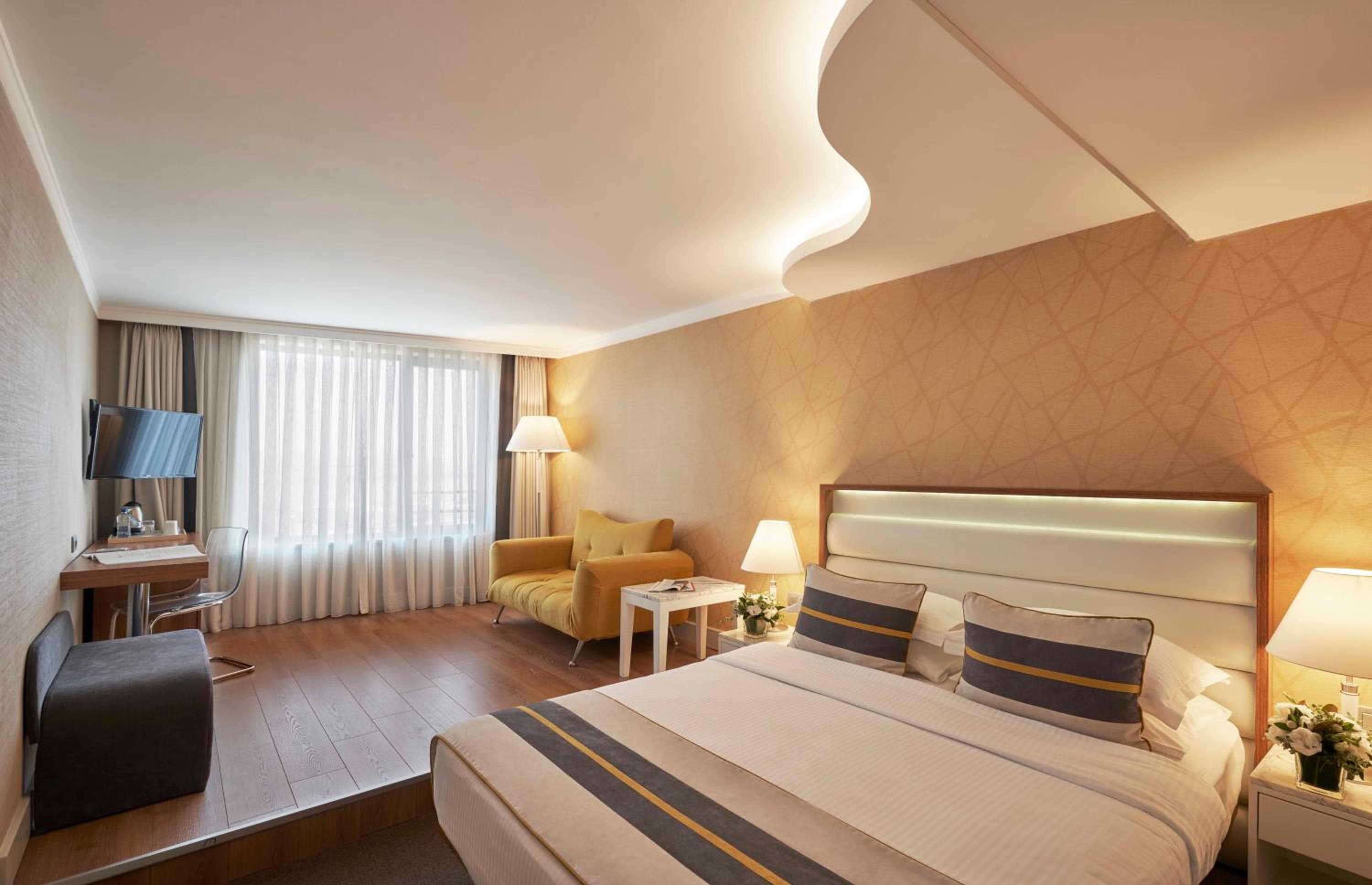 Richmond Istanbul — 22
