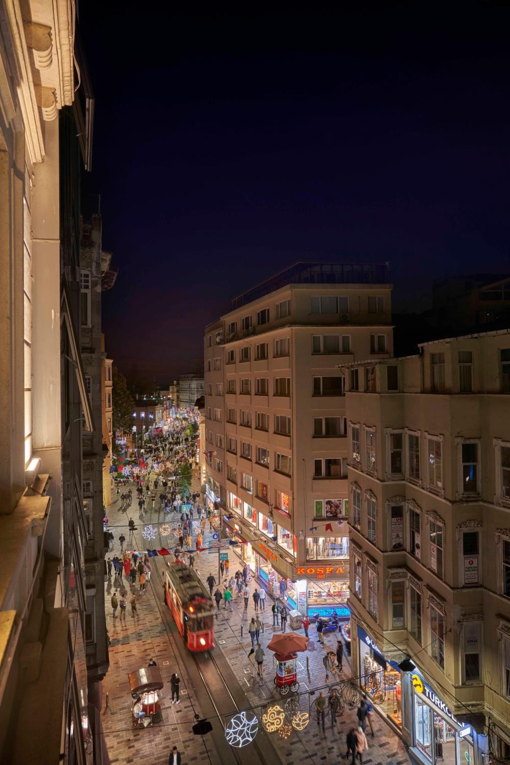 Richmond Istanbul — 3