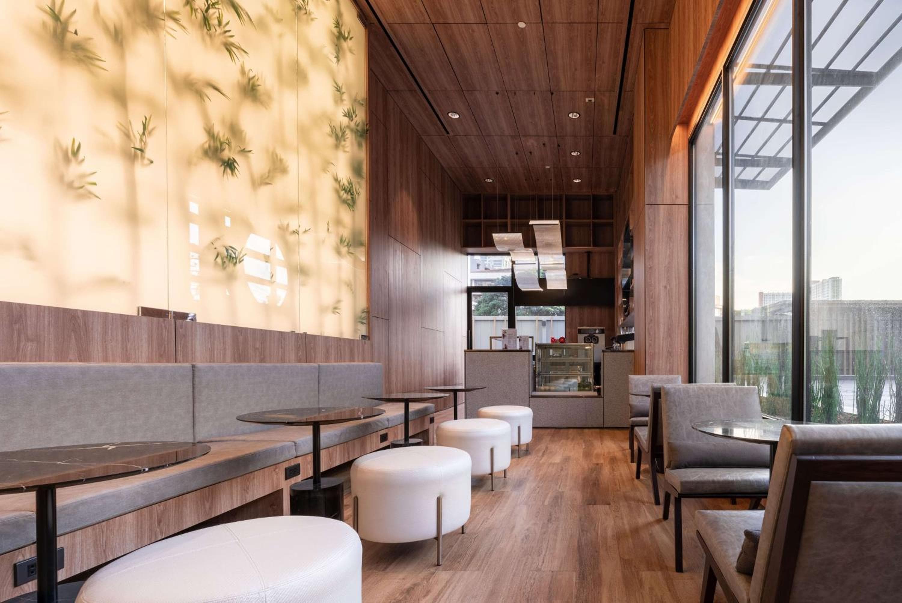 Wyndham Garden Bangkok Sukhumvit 42 — 7