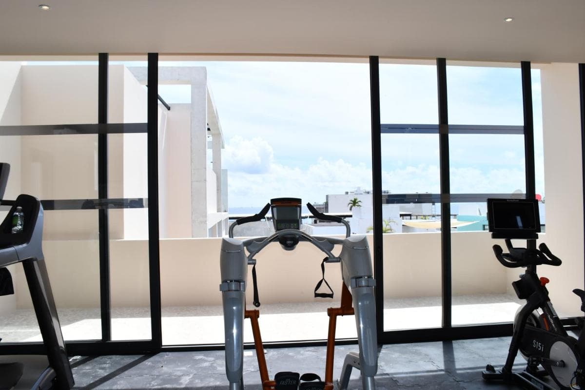 Ceren Luxury Apartments at Fifth Avenue by Spot Rentals — 23