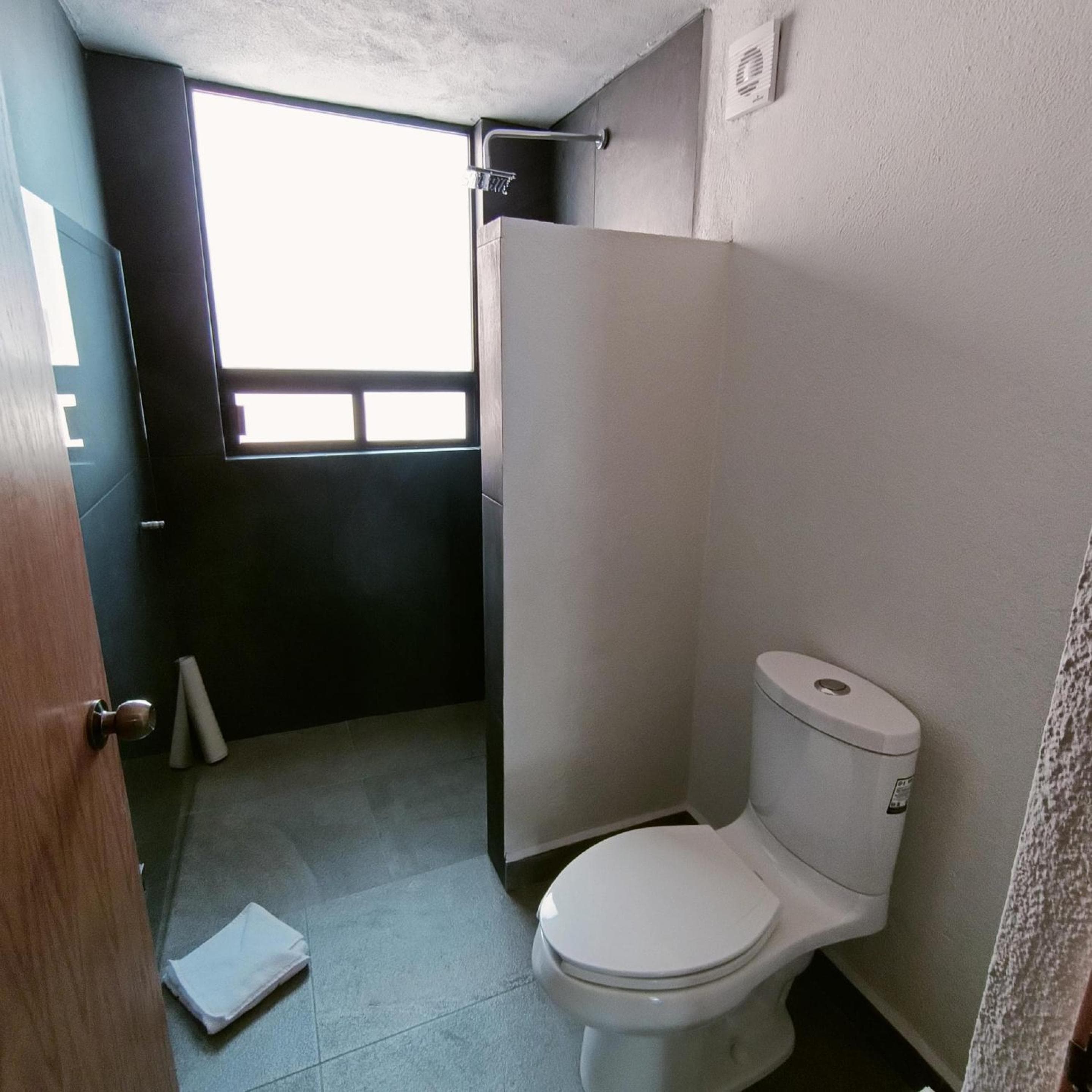 Sunrock Hotel & Suites — 8