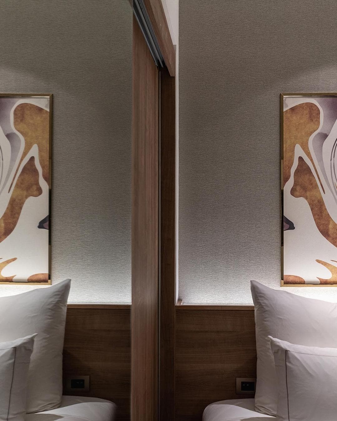 MUU Bangkok, Small Luxury Hotels of the World — 25