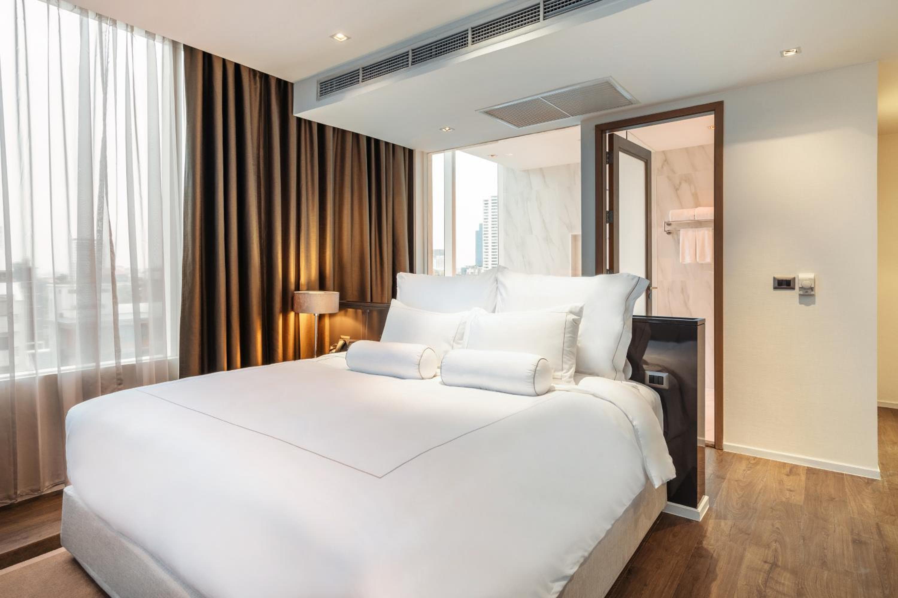 MUU Bangkok, Small Luxury Hotels of the World — 8