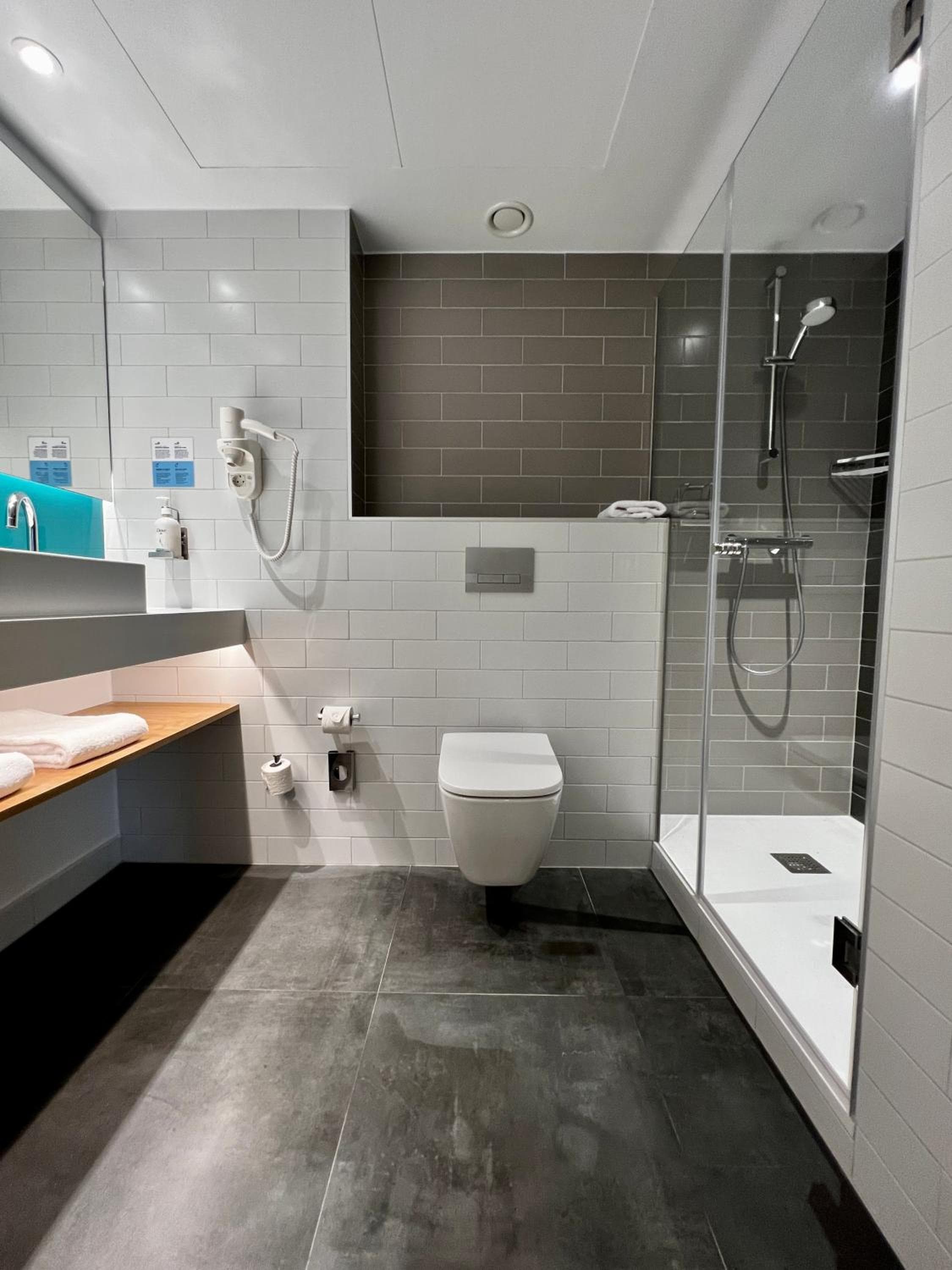 Holiday Inn Express - Madrid - Airport by IHG — 21