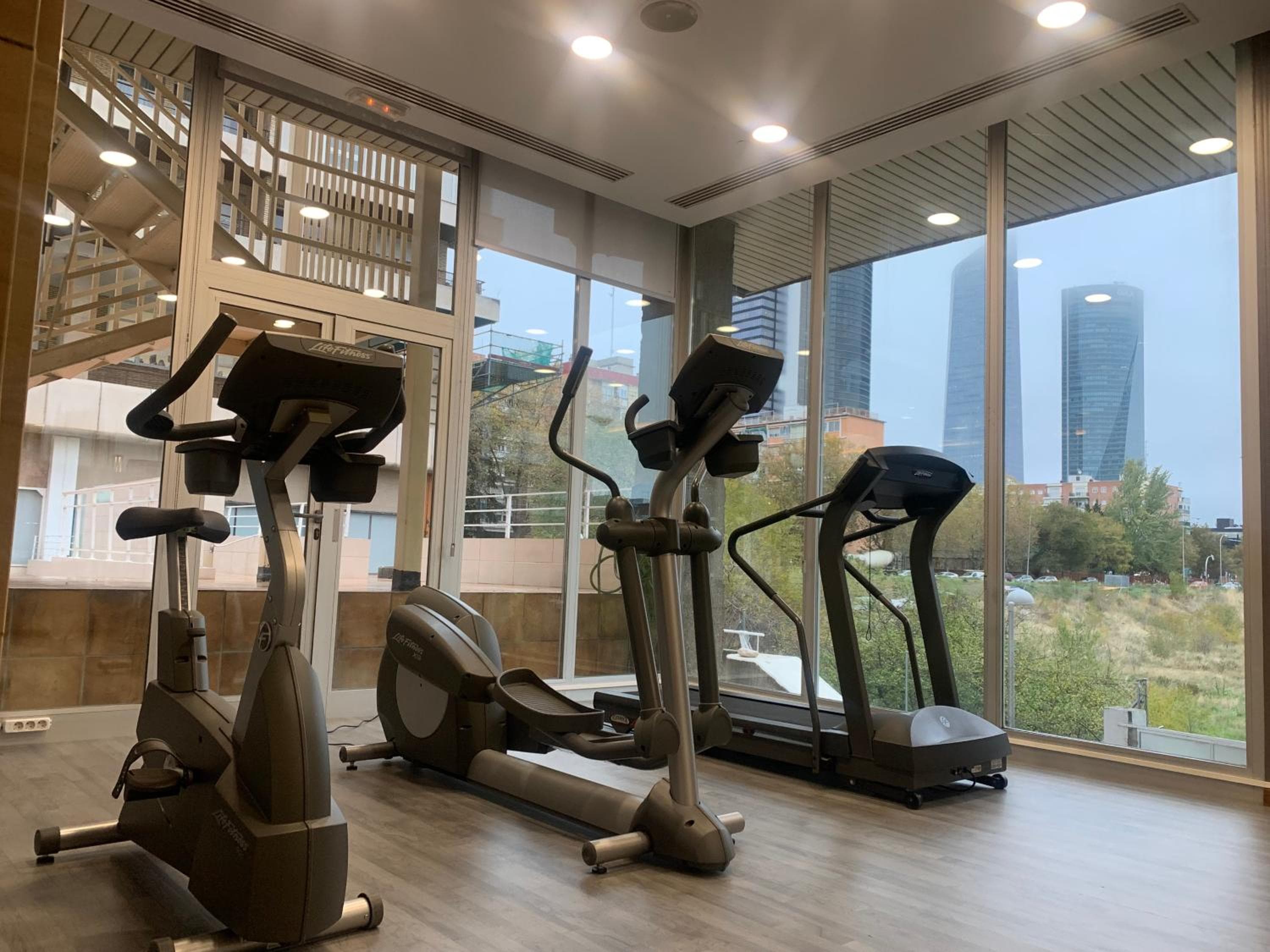 Hotel Madrid Chamartín, affiliato Meliá — 12